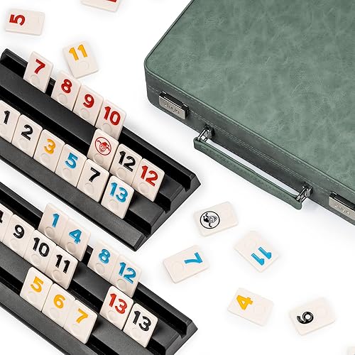 Vista 11 de Juego de Rummy, 2 a 4 jugadores con 106 fichas y 4 bastidores, juego de viaje Rummy con funda de piel sintética, divertidos juegos de mesa clásicos