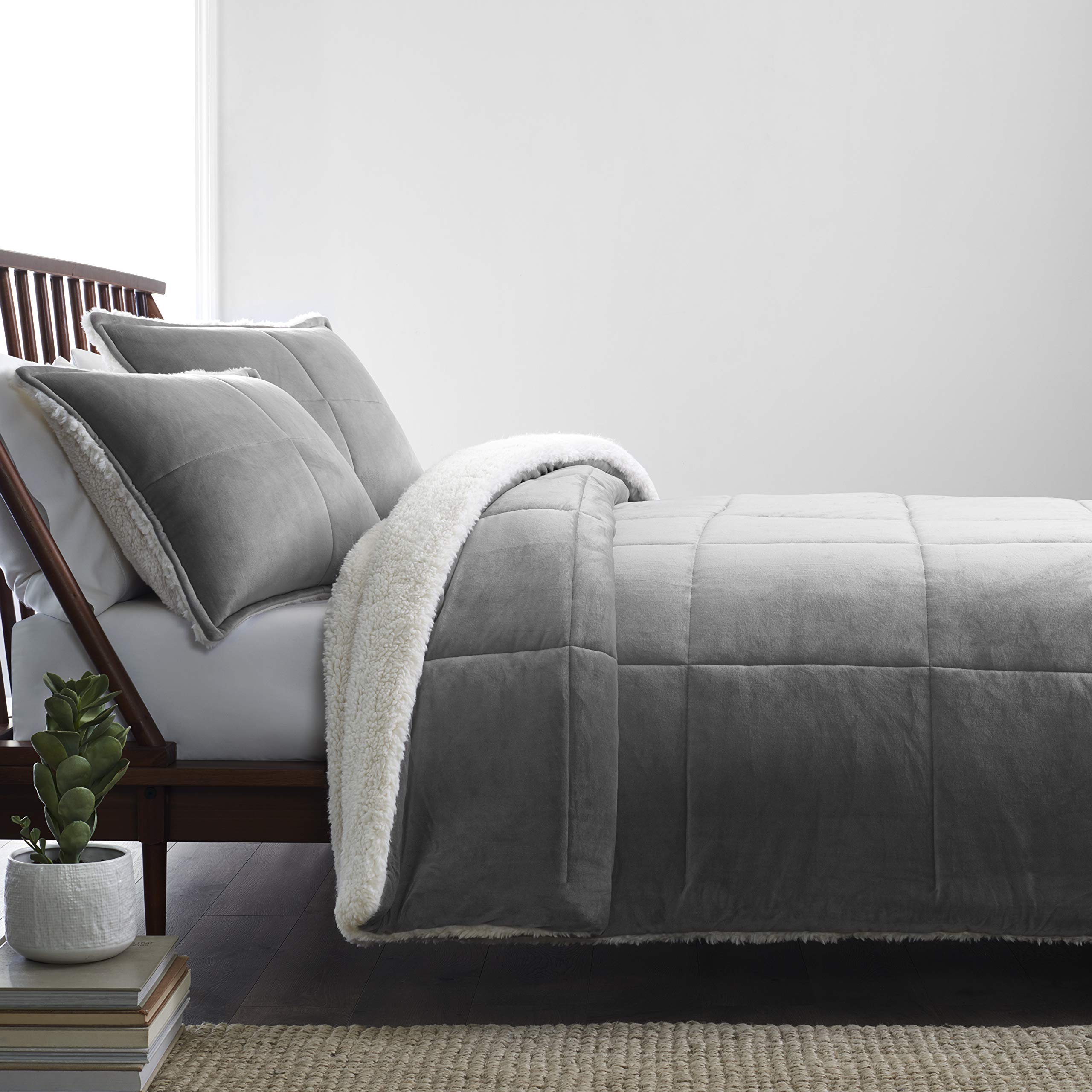 UGG Blissful Comforter Set with 2 Pillow Shams Reversible White Comforter Plush Fluffy Warm Bed Set Premium Hypoallergenic Down Alternative Bedding Breathable, King/California King, Seal Gray