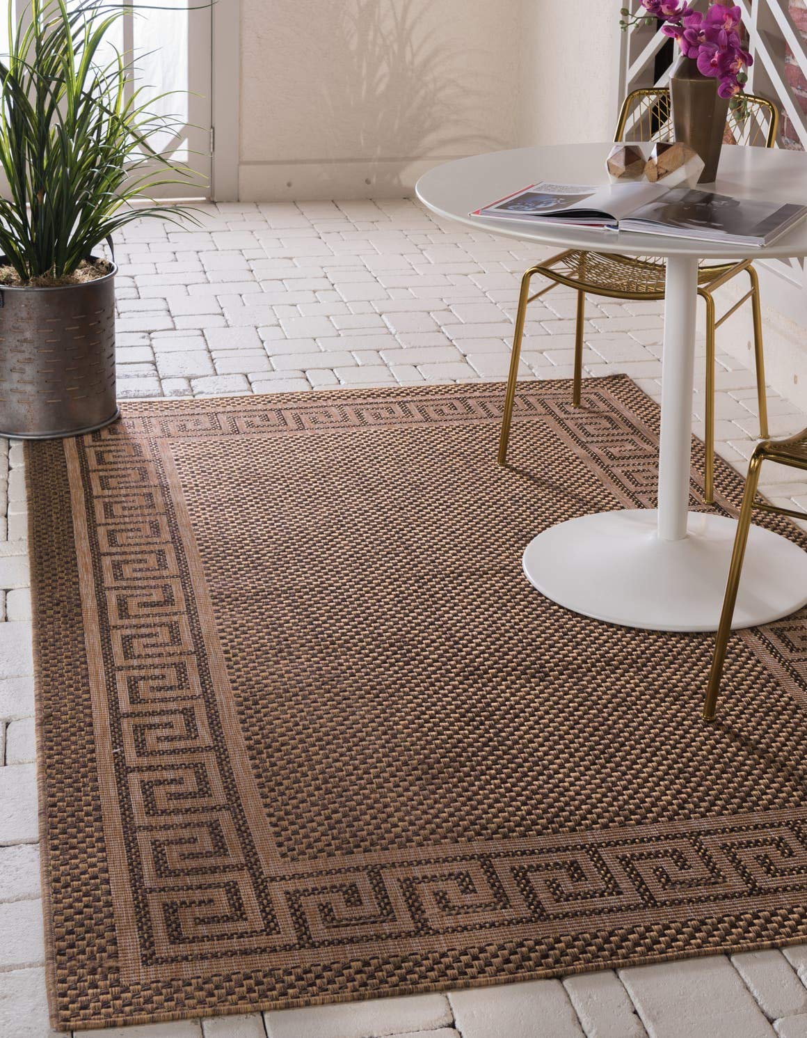 Unique Loom Outdoor Border Collection Area Rug - Greek Key (8' x 11' 4" Rectangle, Brown/ Light Brown)