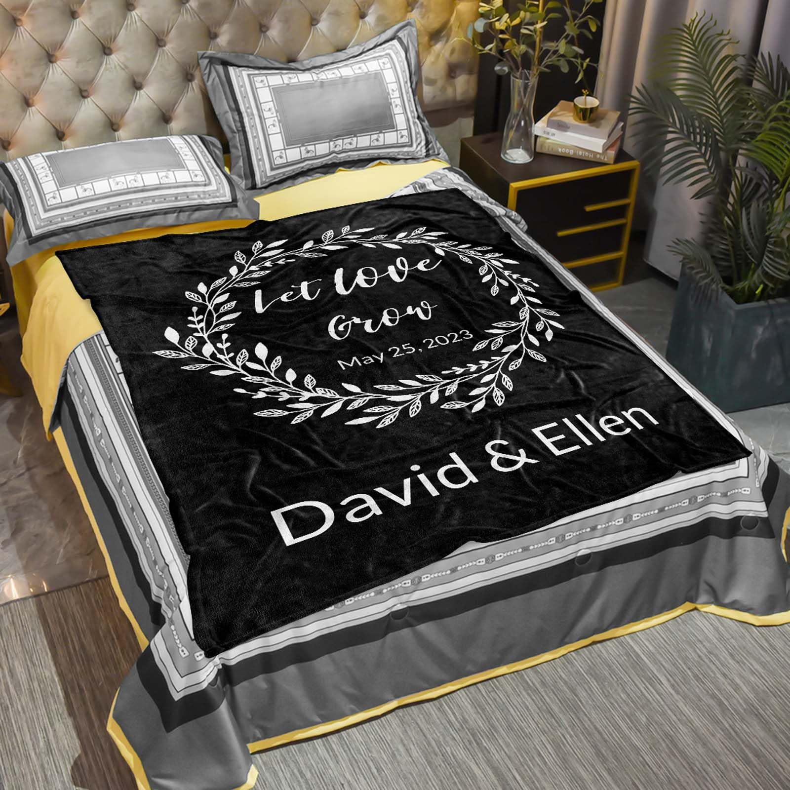 Custom Blankets with Text, Personalized Blankets for Family, Mum, Dad, Kids, Wife, for Birthdays, Christmas, Thanksgiving, Father's Day, Mother's Day, Valentine's Day, New Year's Day