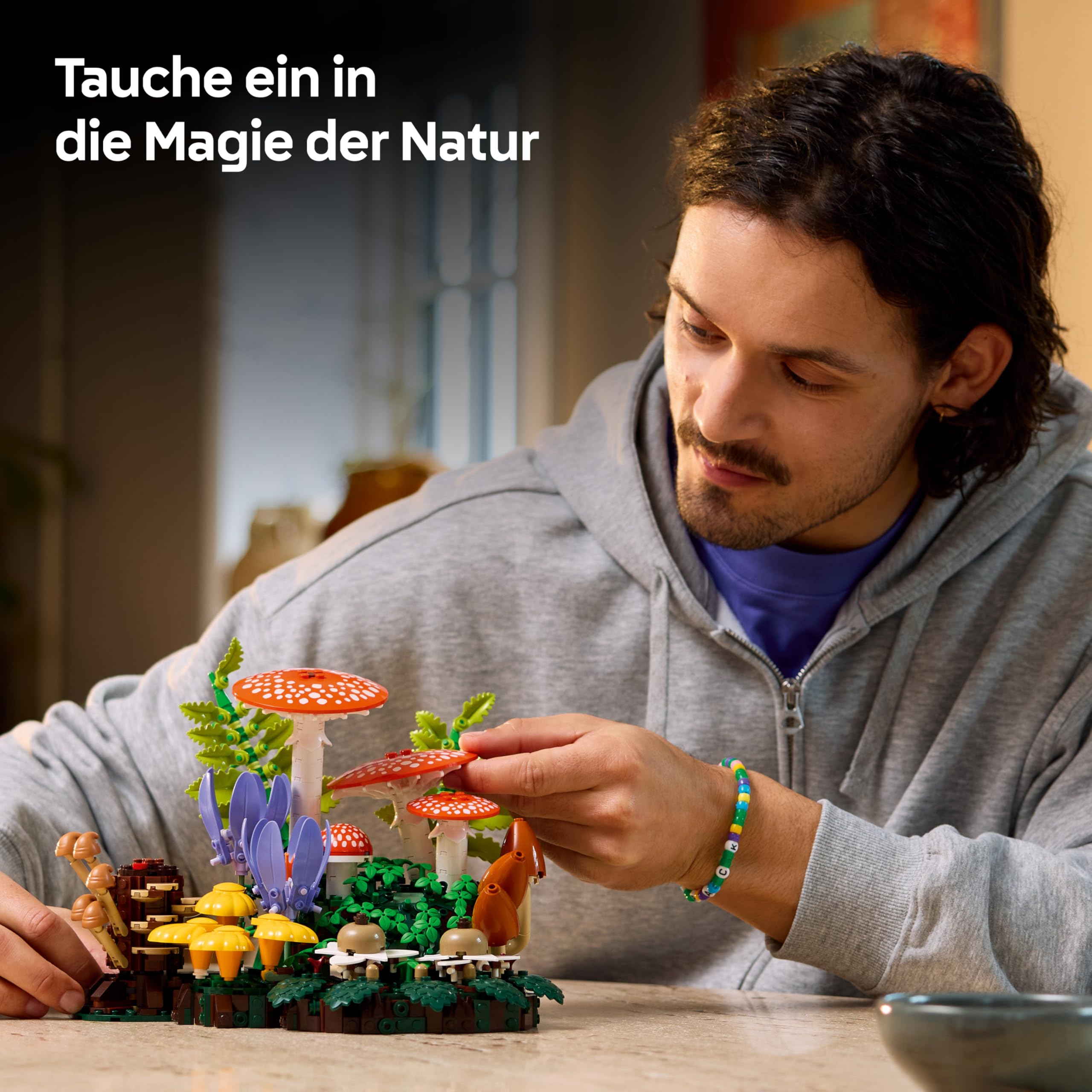 LEGO Botanicals Waldpilze - Künstliches Pflanzen Set für Erwachsene - inkl. Fliegenpilz & Kunstblumen für Wohnzimmer- oder Schlafzimmer Deko - DIY Geschenkidee - 11505