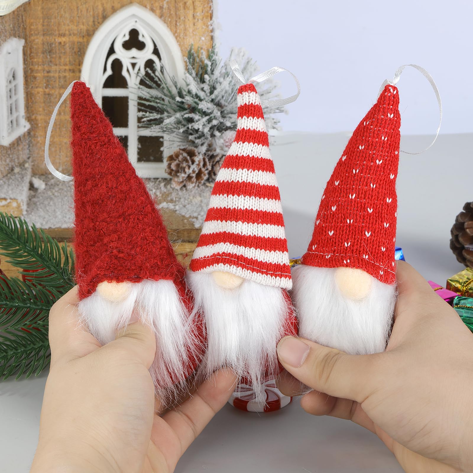 MSQ Lot de 3 décorations de Sapin de Noël à Suspendre - en Peluche | Fait à la main - Pour sapin de Noël, cheminée, maison - Rouge