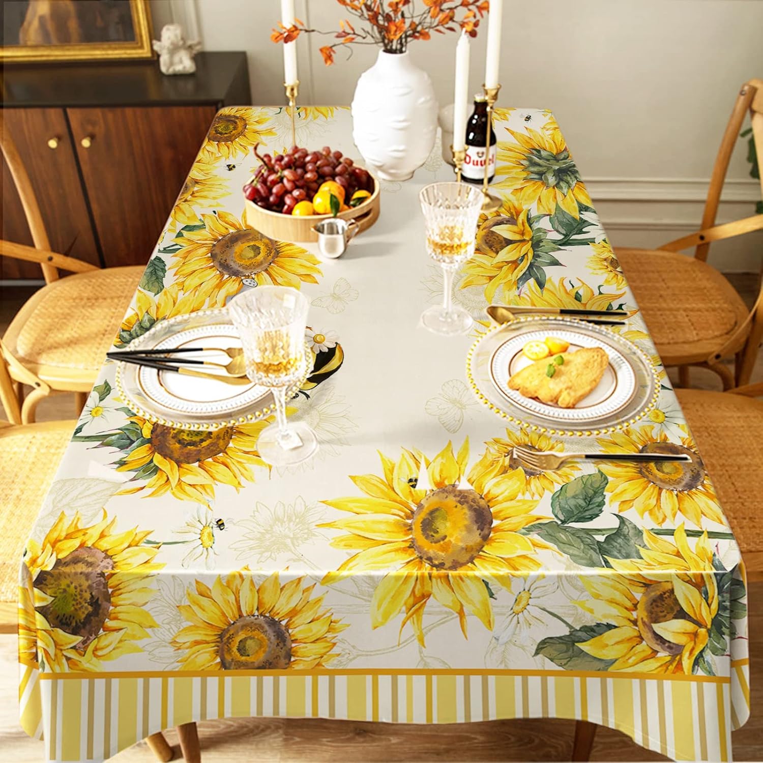 Sunflower Tablecloth, Farmhouse Floral Table Cloth for Rectangle Tables 60x84, Sunflower Gnomes Yellow Vintage Washable Polyester Table Cover for Picnic Summer Fall Outdoor Dining Room Kitchen Sunflower 60x84inch