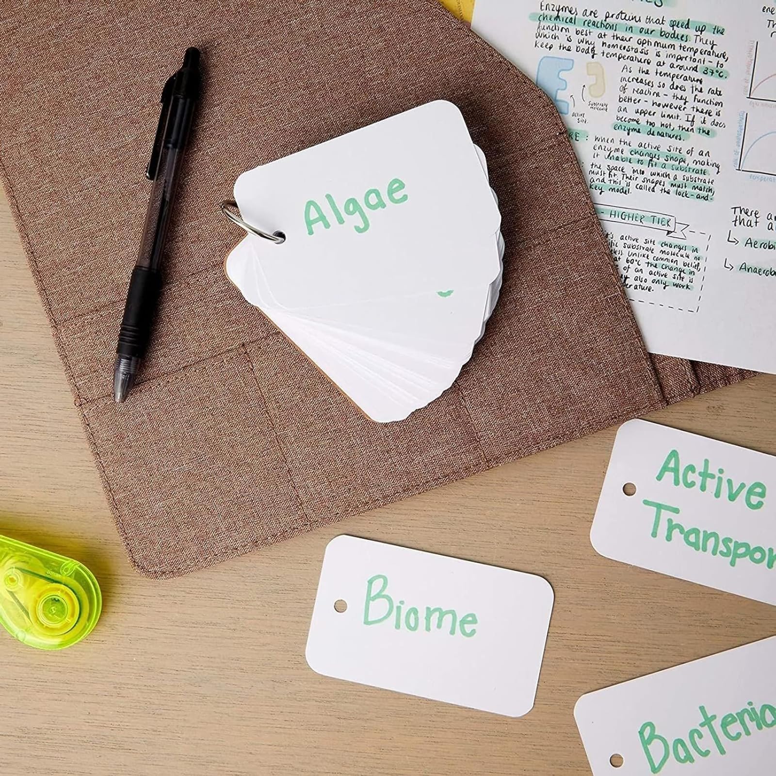 Lot de 32 cartes flash vierges avec anneaux pour étudier avec 50 feuilles chacune, 250 g/m² (5,6 x 8,9 cm)