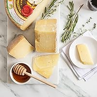 Vista 6 de Pecorino Oro Antico Riserva Italian Cheese - Rueda entera (4 libras) - con delicada fuerza, impartiendo propuestas de hierbas silvestres y delicioso