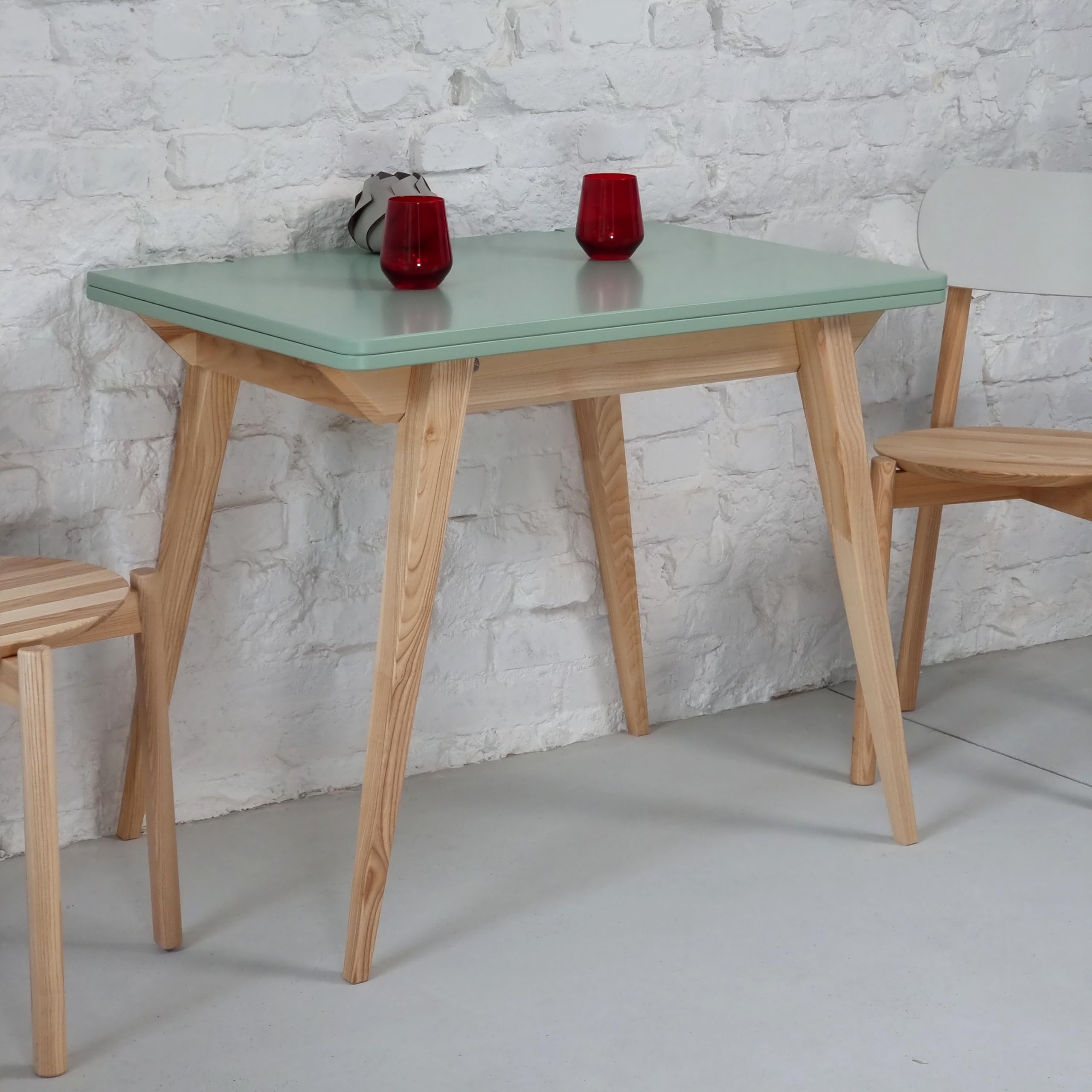 Table a manger extensible de 4 a 6 personnes pour petite cuisine 90x65