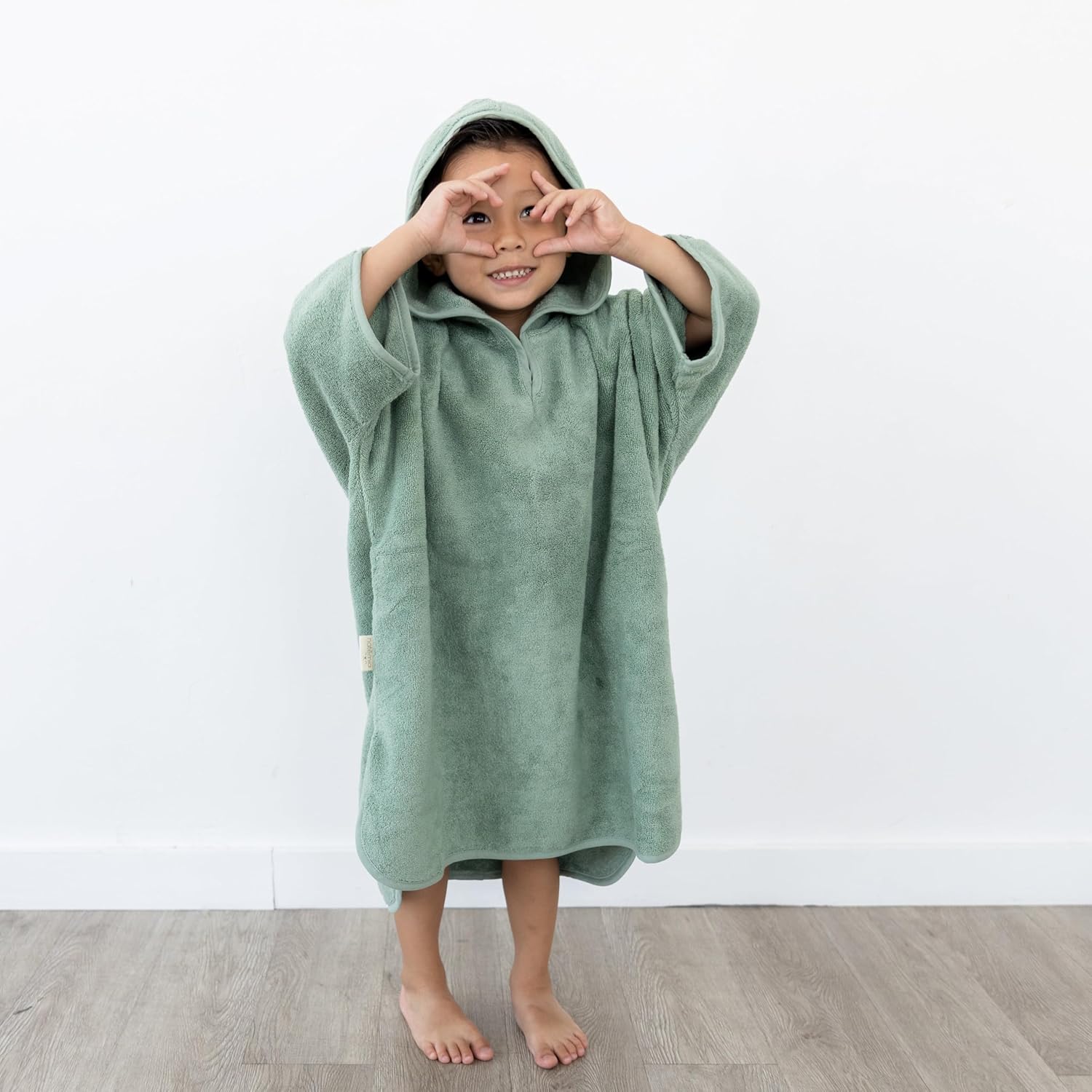 Natemia Hooded Towel Poncho – 100% Organic Cotton - Kids & Toddler Beach Towel with Hood - GOTS Certified - Gentle on Sensitive Skin - Cozy Swim & Bath Towel for Boys, Girls - Perfect Registry Gift