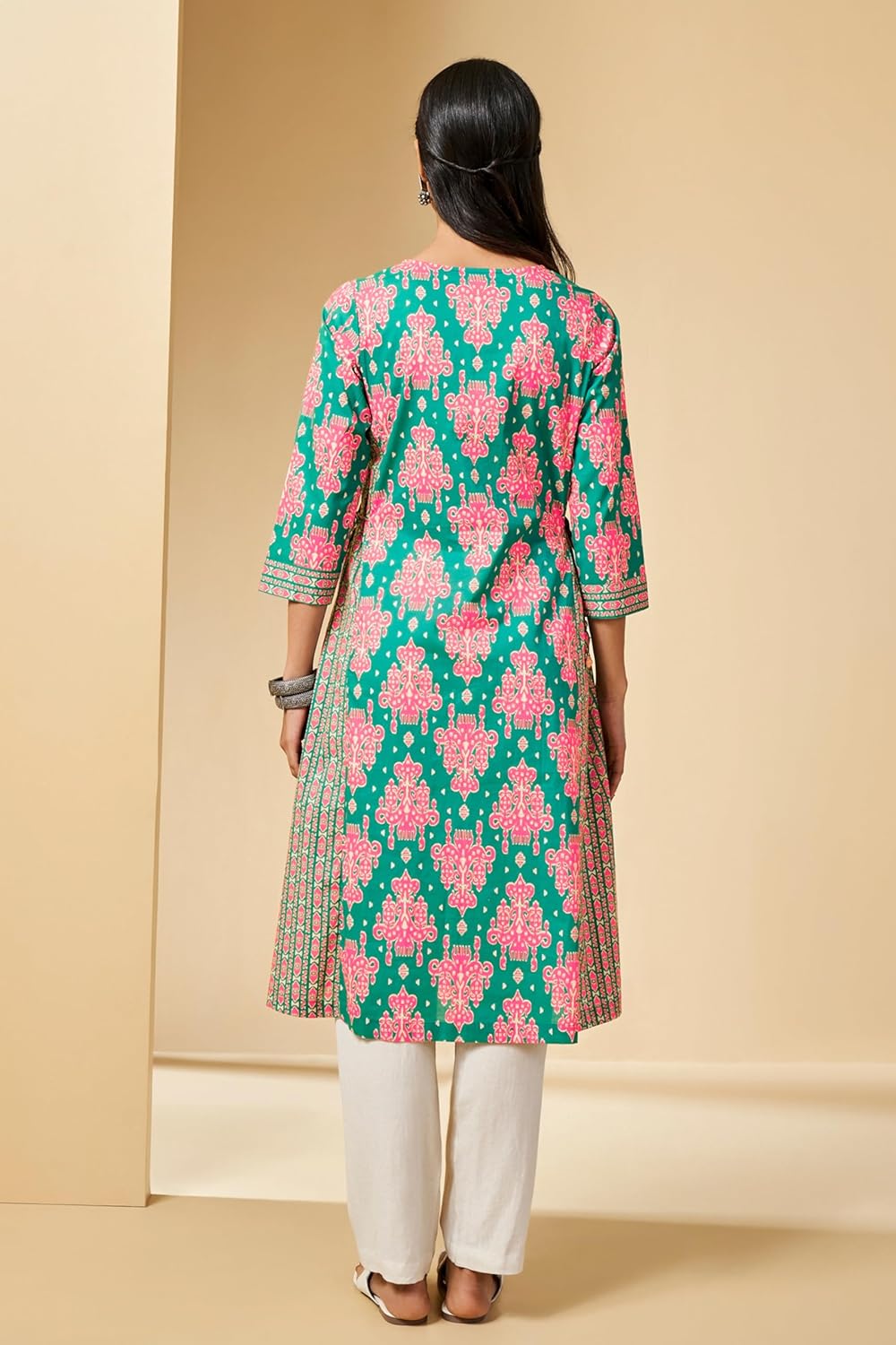 NAINVISH Cotton Blend Kurti for Womens | Kurtas for Women | Womens Kurta Kurti | Green Pink Floral Printed Kurta for Women 2 8152MgohnVL. SL1500