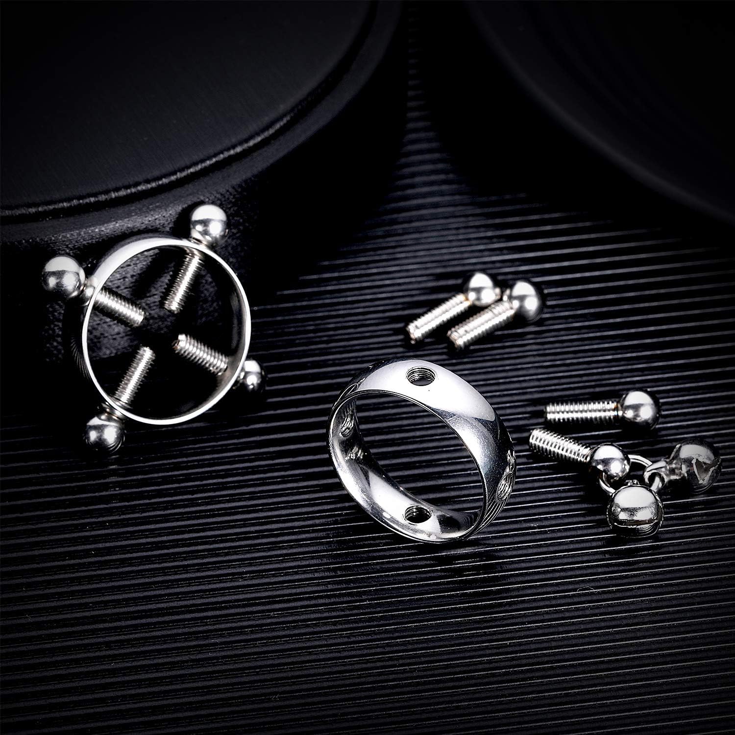 Non-Pierced Nipplerings, Body Piercing Rings, Adjustable Nipplering Shield Rings With Bell, Steel Shields Screw Body Piercing Circle Clamp
