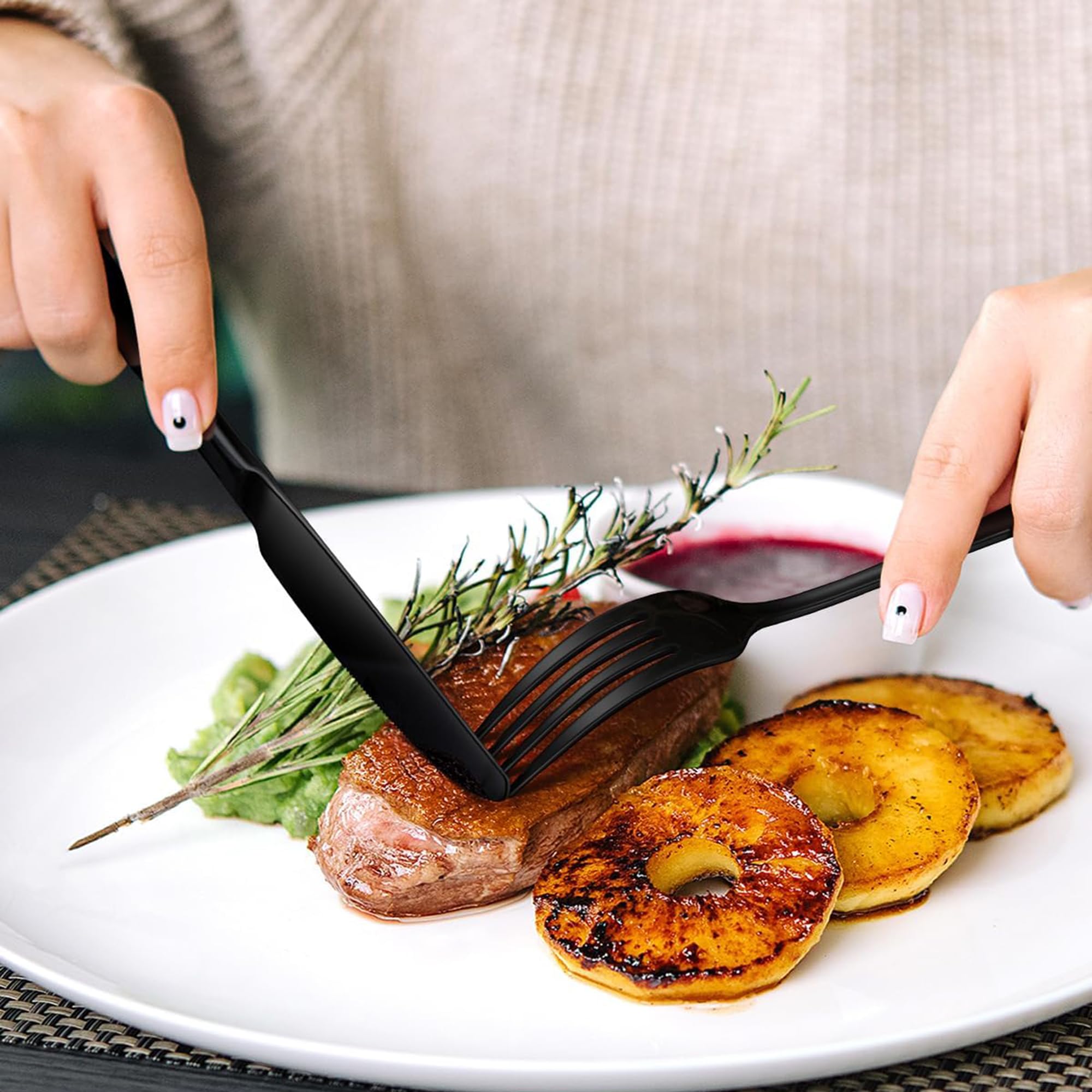 Juego de cubiertos negros, 24 piezas de acero inoxidable pulido espejo, juego de utensilios de cocina para 6 personas, vajilla para el hogar y el restaurante con caja de regalo