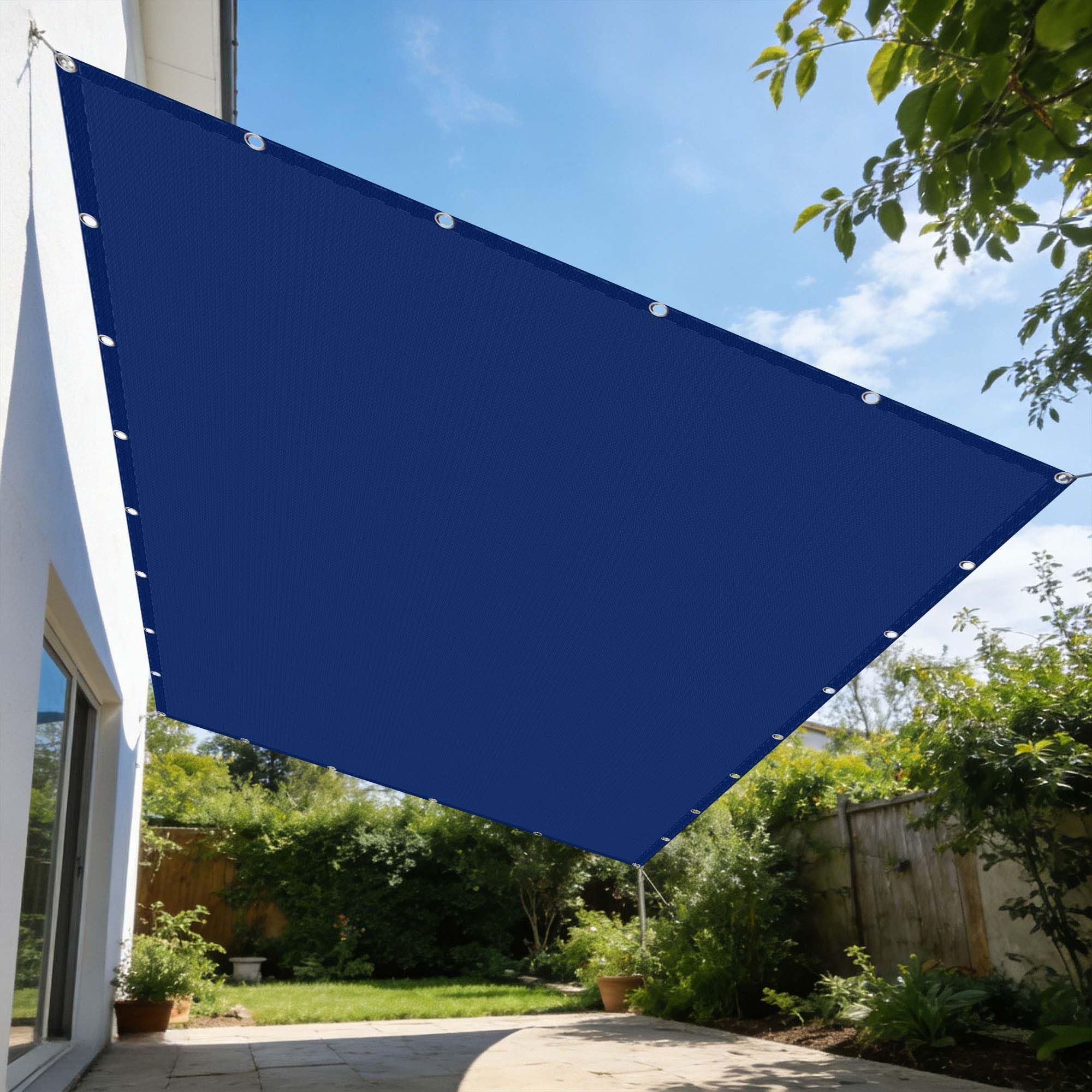 Voile d'ombrage extérieur pour aménager un grand balcon ou une terrasse