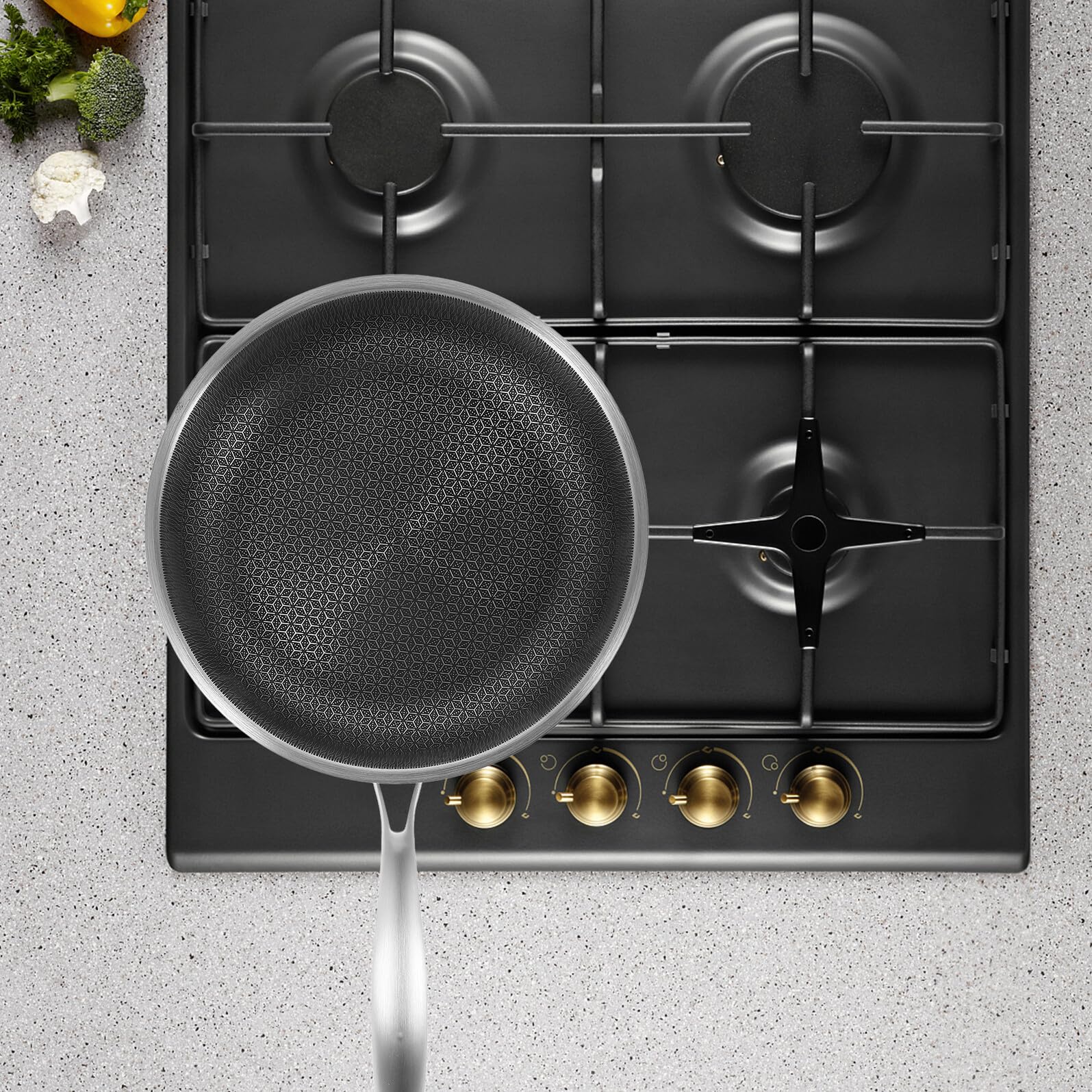 Toyvian Wok da Cucina in Acciaio Inox Rivestimento Antiaderente e Manico Ergonomico, Wok Semplice e Facile da Pulire per Grigliare Verdure e Bistecche