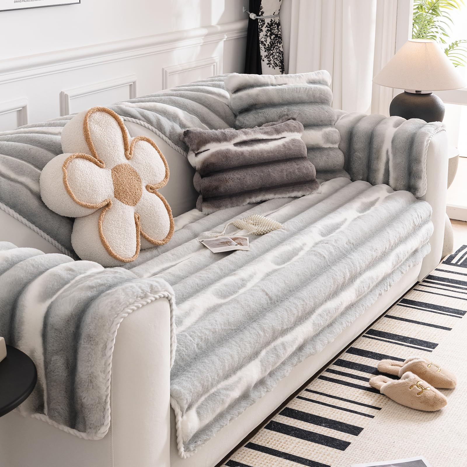 Huierxun Faux Fur Gradient Color Sofa Cover Grey Ombre Thick Soft Sectional Couch Covers Fluffy Plush Fuzzy Anti-Slip Sofa Slipcover Washable