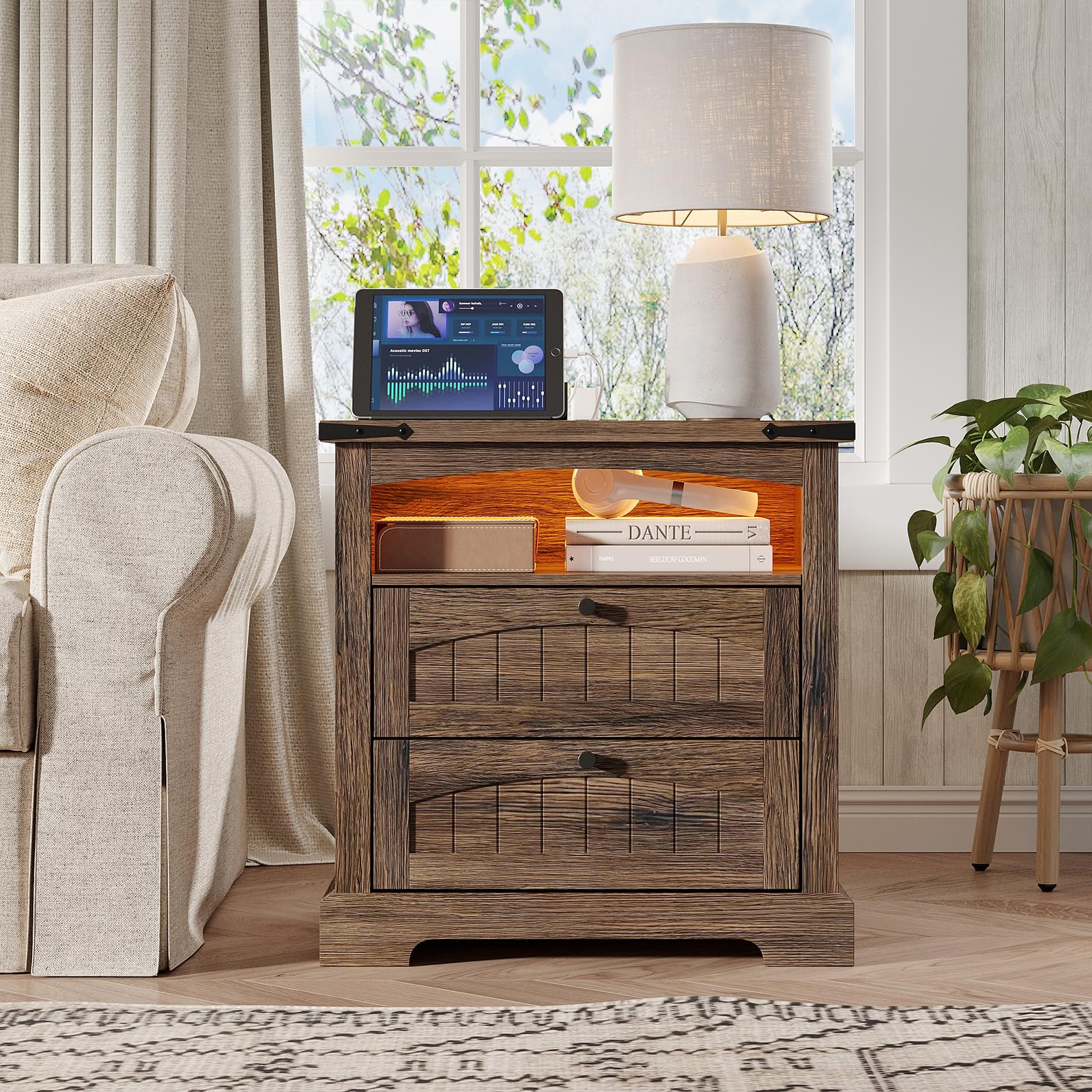 Table de chevet avec station de charge Vabches en bois rustique