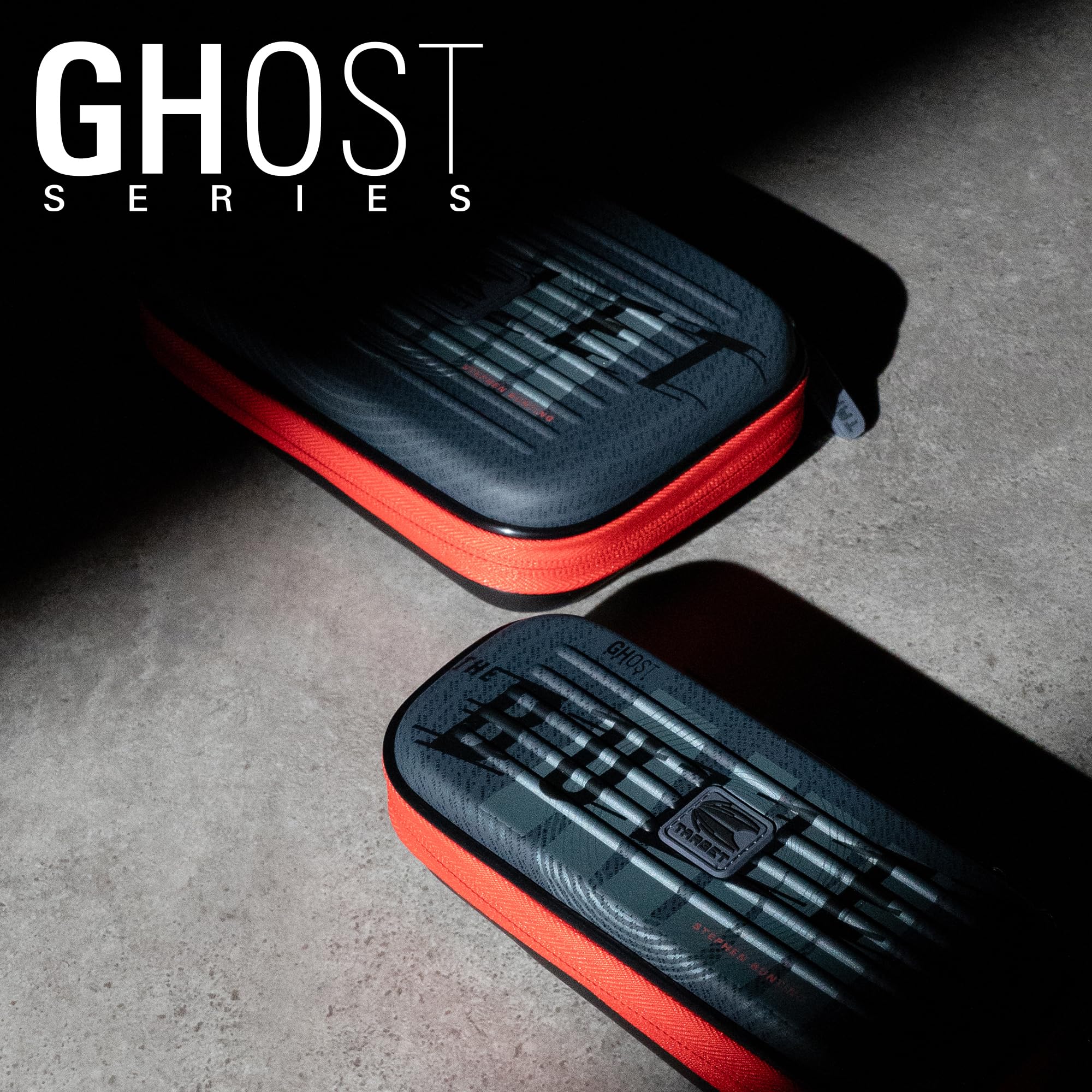 Target Darts Nathan Aspinall Ghost Series XL Takoma Wallet – “The Asp” profesjonalne etui na 6 zmontowanych rzutek, zamek błyskawiczny, trwałe czarno-białe akcesoria do przechowywania.