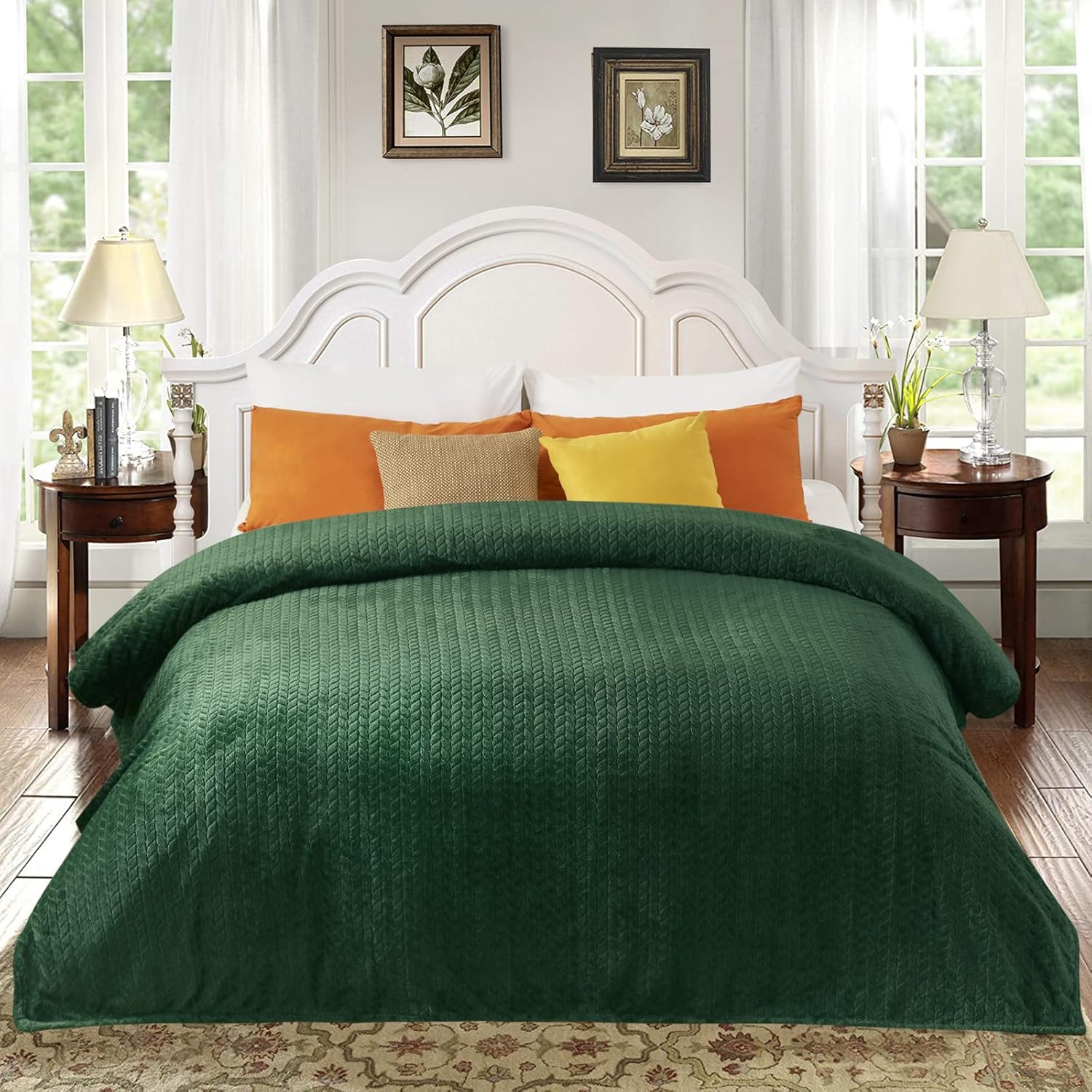 inhand Fleece Blanket for Bed, Super Soft Flannel Cozy King Bed Blanket for Adults, Washable Lightweight Fuzzy Bed Blanket for Office Sofa, Warm Plush Blankets for All Season (90"×108", Green) - Image 5
