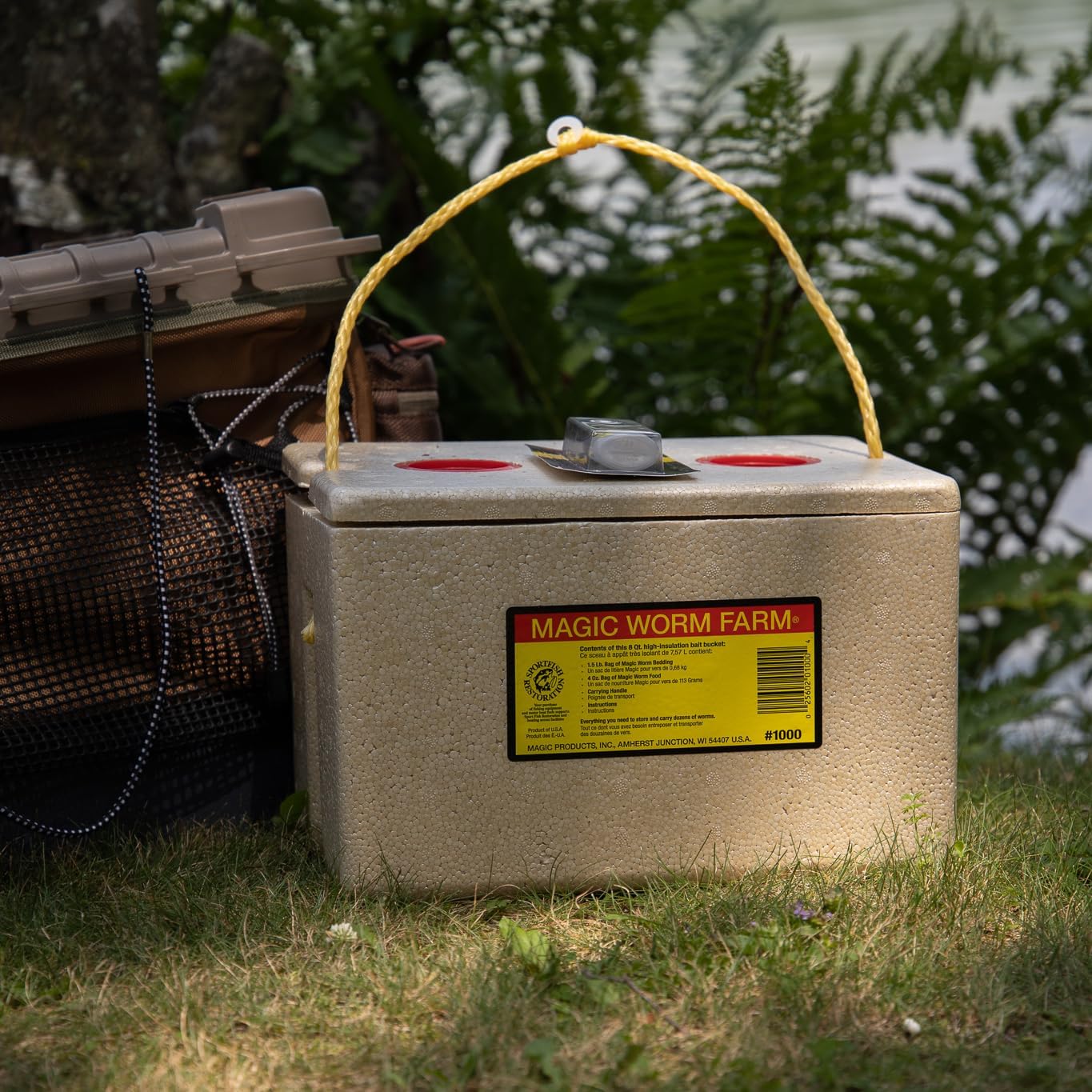 Magic Worm Farm Kit – Includes 1.5 lb Worm Bedding, 4 oz Worm Food & 8 Qt Ventilated Storage Box – Complete Starter Worm Bin for Composting, Nightcrawlers & Bait Care