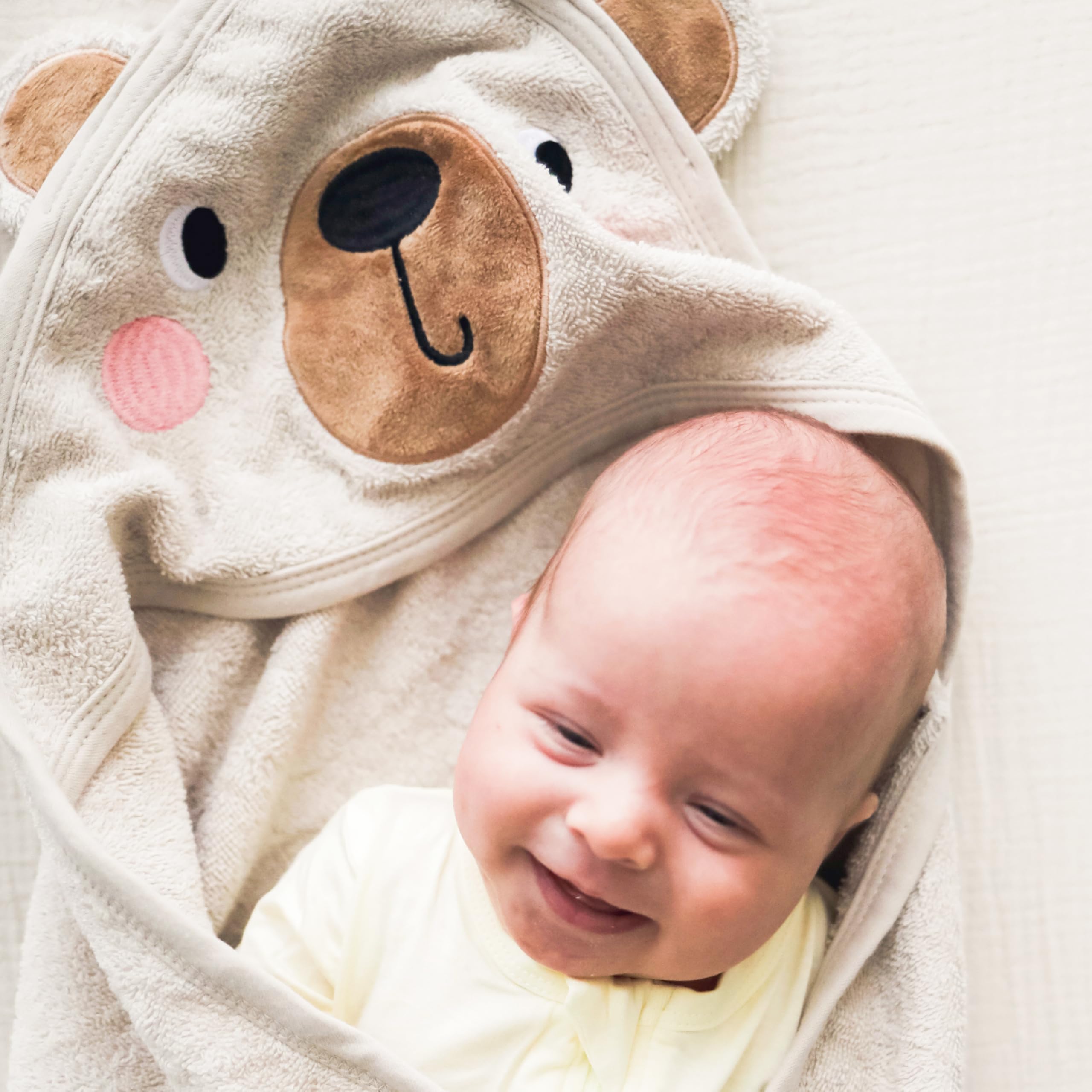 Cuddlebug Accappatoio Neonato con Cappuccio e Lavetta - 100% Spugna di Cotone per Neonati e Bambini - Asciugamano Neonato Super Morbido e Assorbente - Essenziali Bagnetto (85x85cm) - Orso