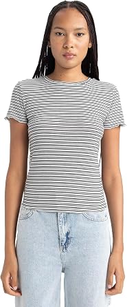 DeFacto Kad n Slim Fit Bisiklet Yaka K sa Kollu Ti rt
