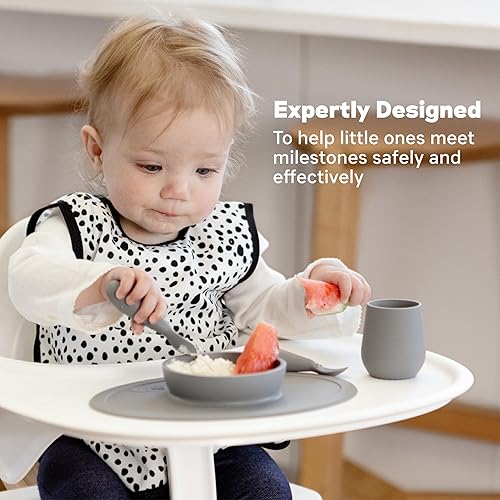 Miniatura 3 de ezpz Tiny Bowl (gris) - Cuenco de silicona para bebé con succión durante 6 meses + - Mantel individual integrado - First Foods + Baby Led Weaning -