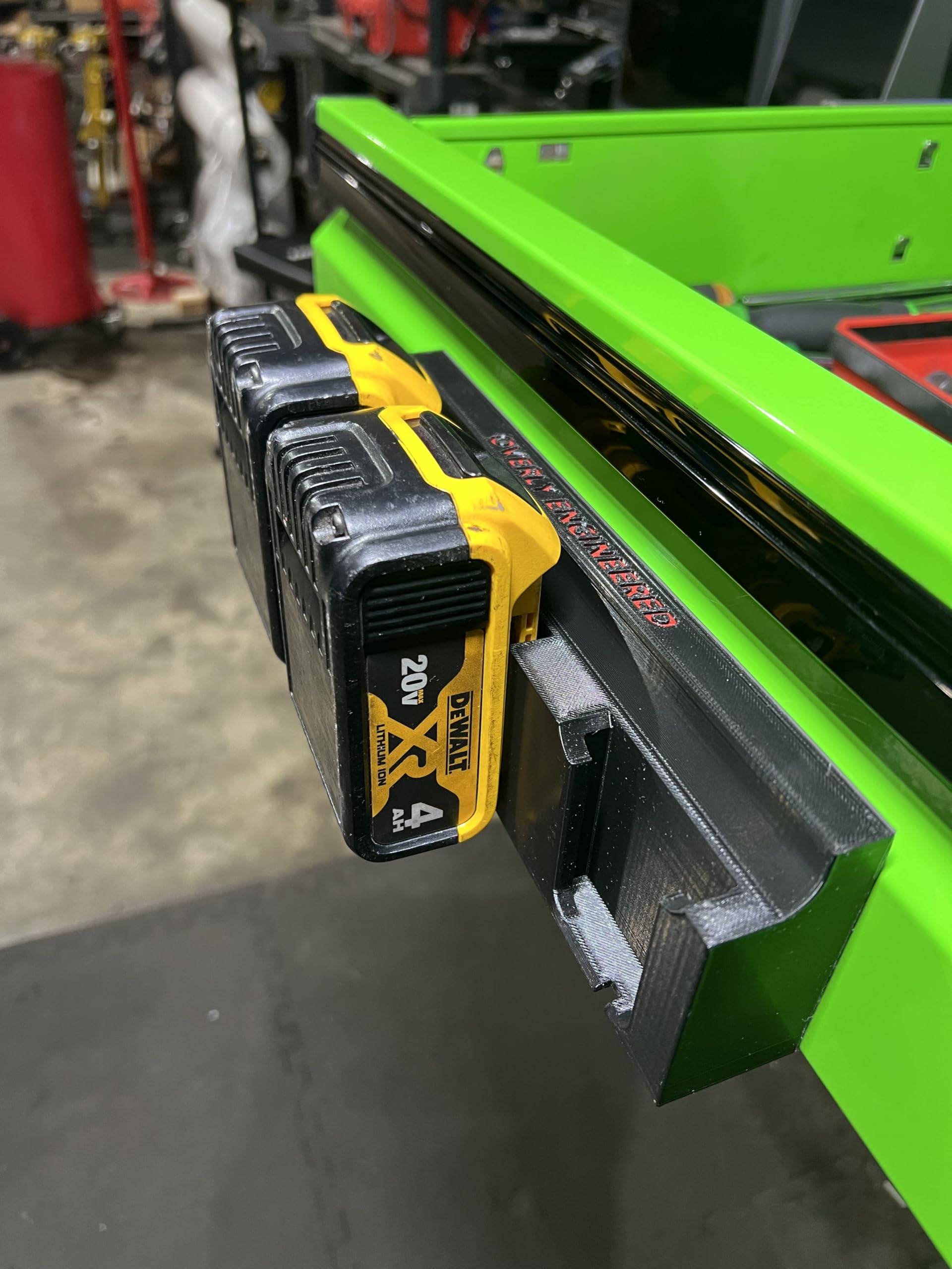 Panasonic BQ-321 Rechargeable Battery and Charger Kit with 4 AA Ni-MH Batteries and Portable Charger