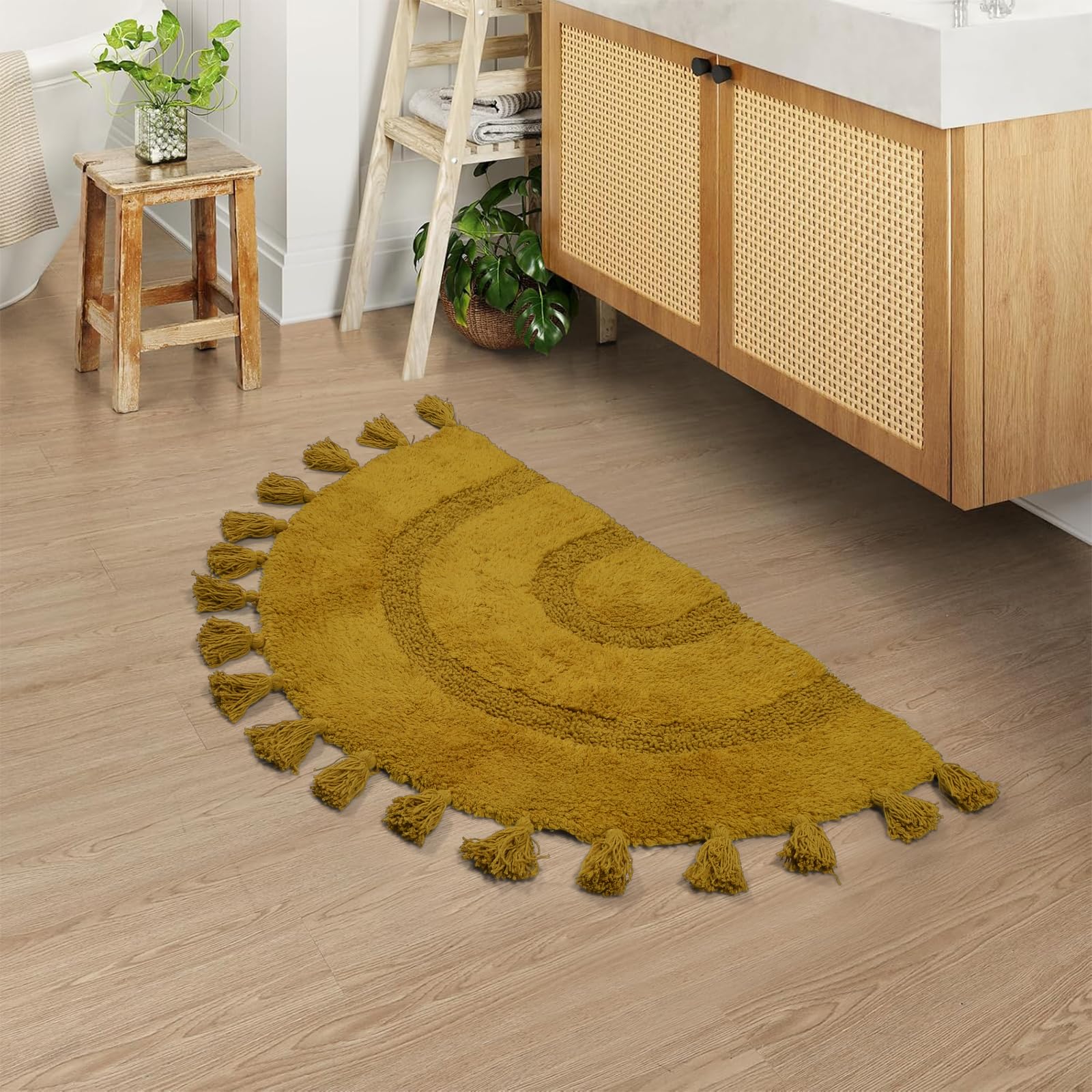 Tapis de bain bohème en coton tissé à la main avec pompons en coton antidérapant lavable pour salle de bain, douche, baignoire, moutarde, 50,8 x 81,3 cm