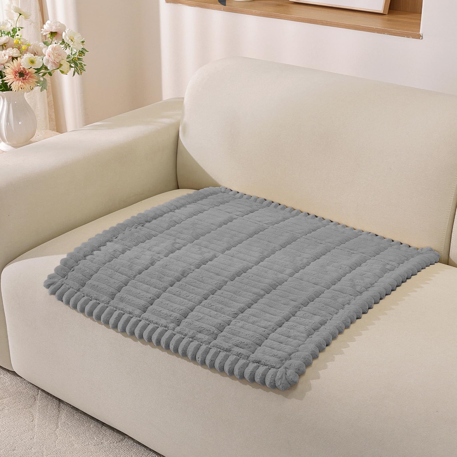 XINEAGE Thick Sofa Covers Washable, Soft Flannel Sofa Cover 2 3 4 Seater, Fuzzy Sofa Slipcovers Non-Slip, Couch Seat Covers Furniture Protctors for Dogs, Pets (90x90cm, Dark Grey)