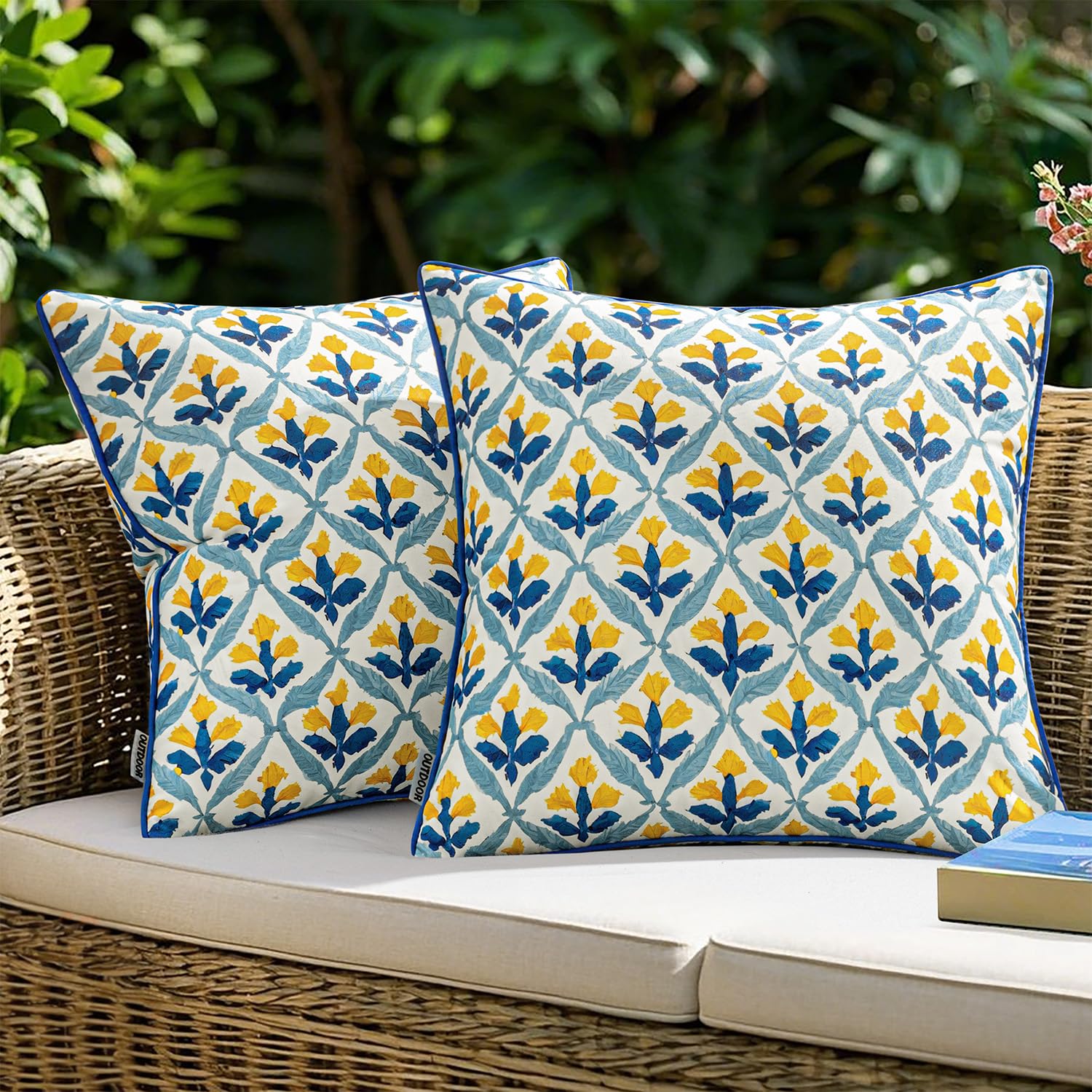MIULEE Outdoor Floral Pillow Covers Waterproof 18x18 Light Yellow Blue