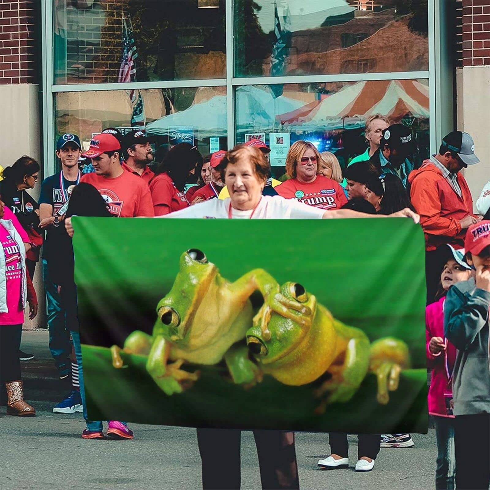 Gartenflagge »Frosch Trinkt Saft« – Doppelseitig, 90 X 150 Cm, Wetterfest & UV-beständig