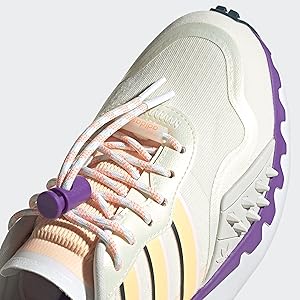 シークレットシューズ 艾格鸟小个子女鞋 Amazon.com | adidas Womens Choigo Running Sneakers Tieless