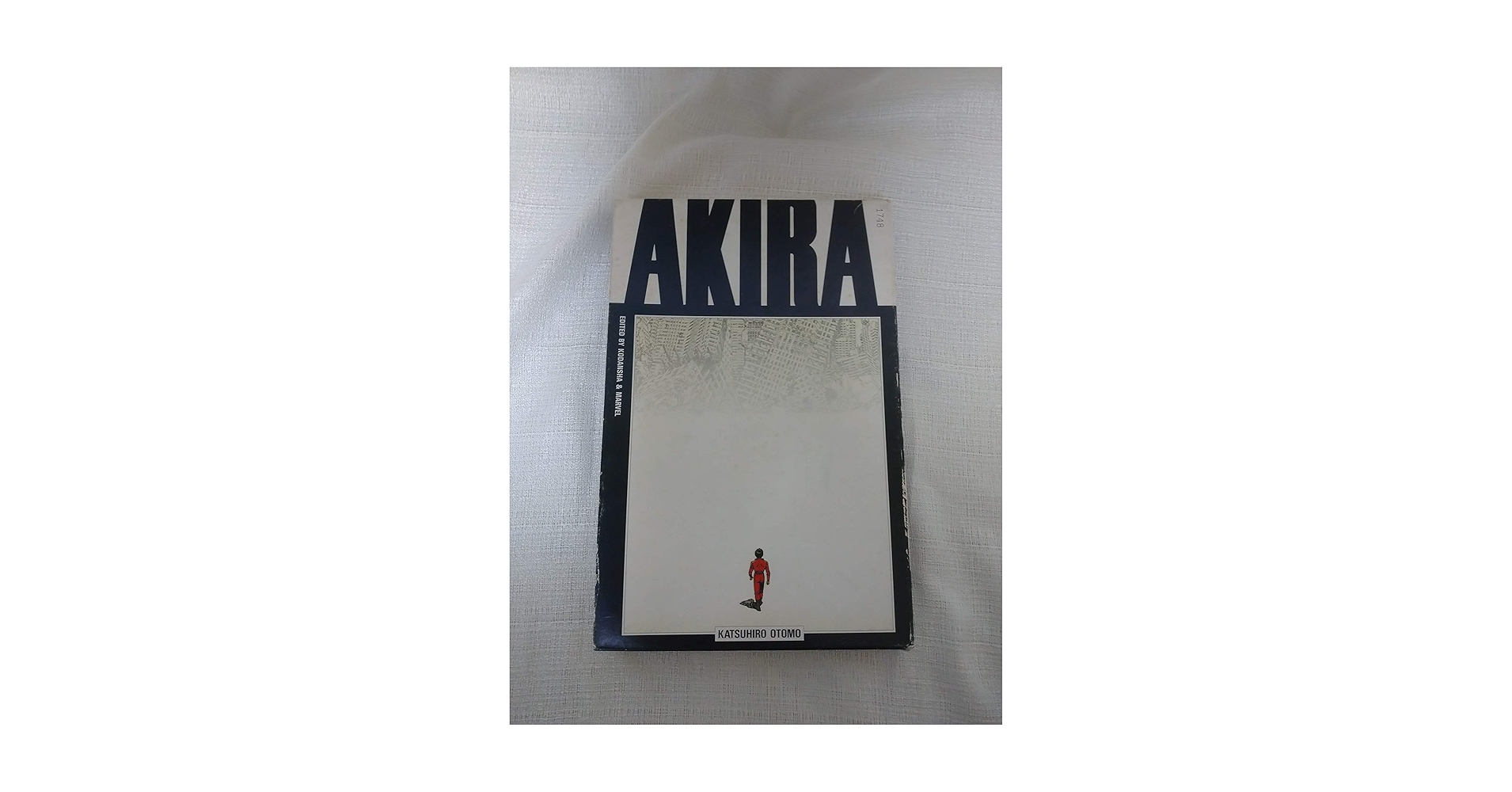 AKIRA 国際版 12 |本 | 通販 | Amazon