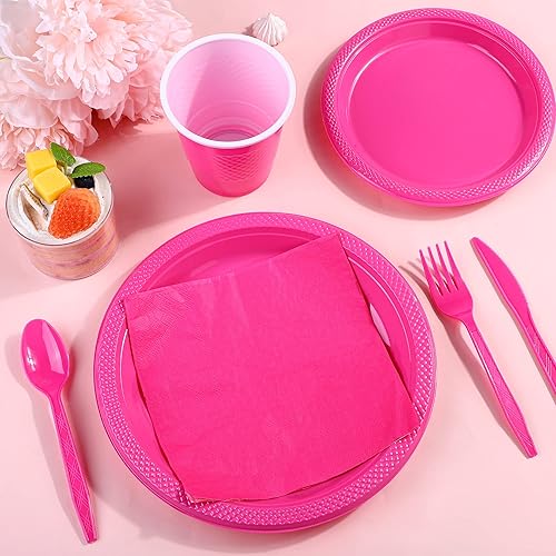 Miniatura 5 de Juego de vajilla desechable de 168 piezas de Navidad rojo y verde para fiestas, incluye platos de plástico de Navidad, tazas, cuchillos, tenedores,