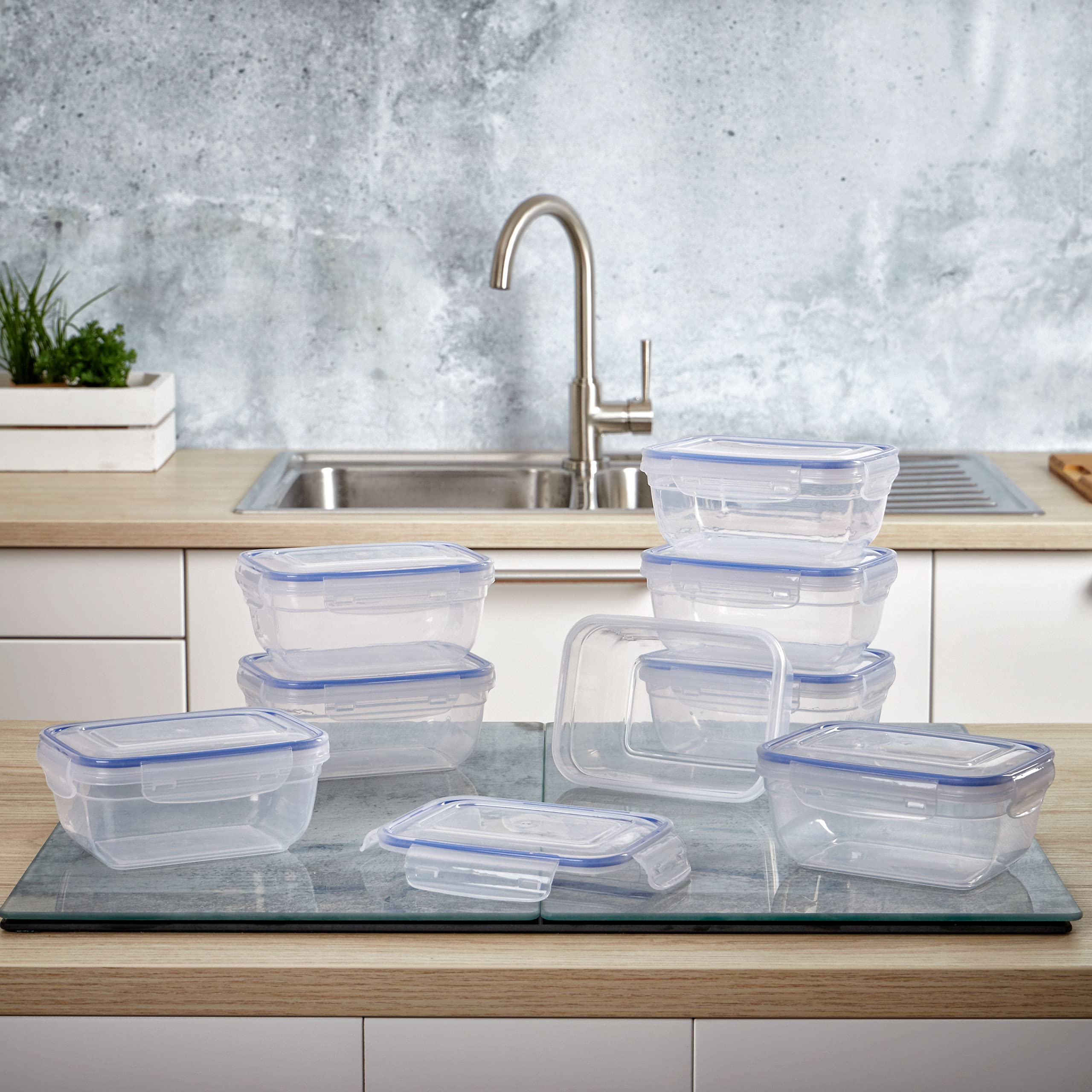 Grizzly Set contenitori ermetici per alimenti in plastica, 8 contenitori cucina con coperchio, rettangolari, impilabili, infrangibili, lavabili in microonde e lavastoviglie