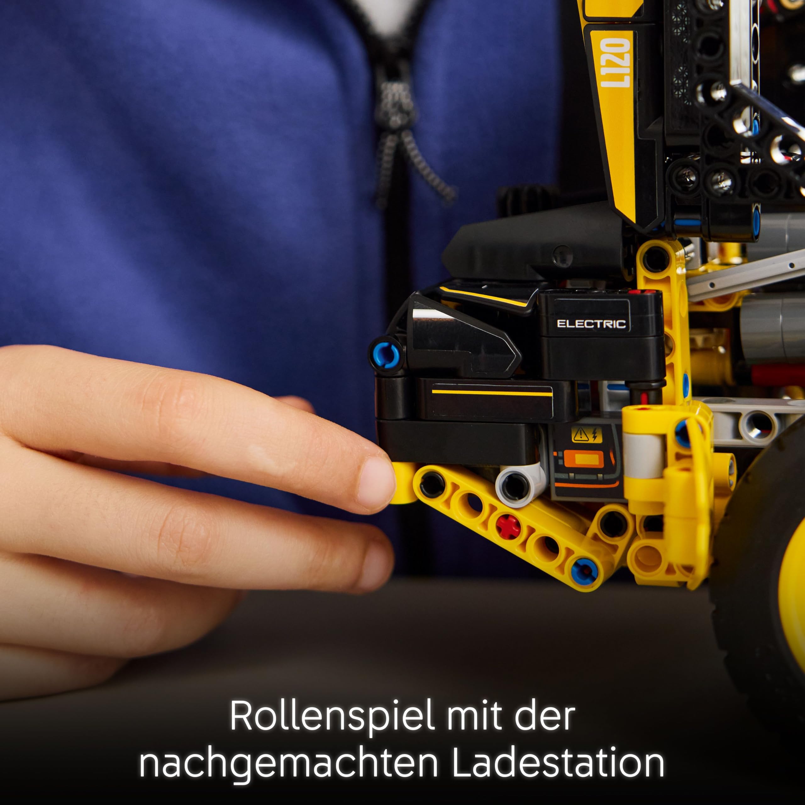LEGO Technic Volvo L120 Electric Wheel Loader - Construction Vehicle Toy with Articulated Steering and Moving Shovel - Birthday Gift for 9+ Year Old Boys - 42209