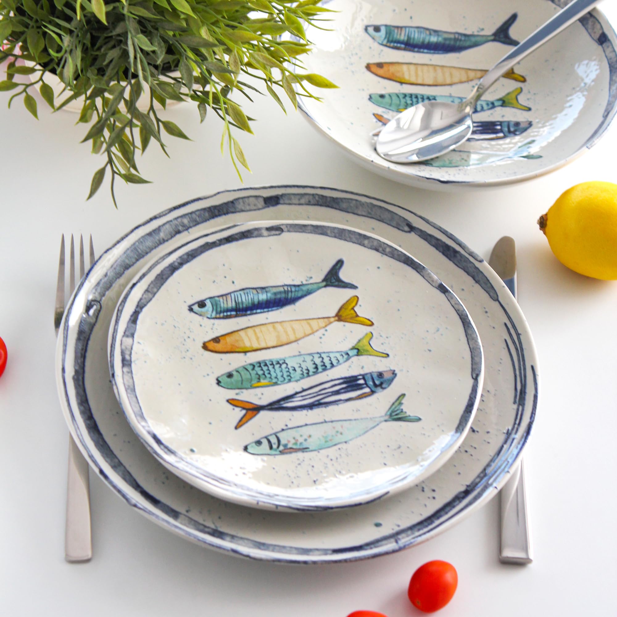 La Mediterránea Stoviglie 18 Pezzi, Per 6 Persone; 6 Piani Grandi 26 Cm; 6 Dessert 20 Cm; 6 Fondi Zuppa o Insalata 20 x 5 Cm