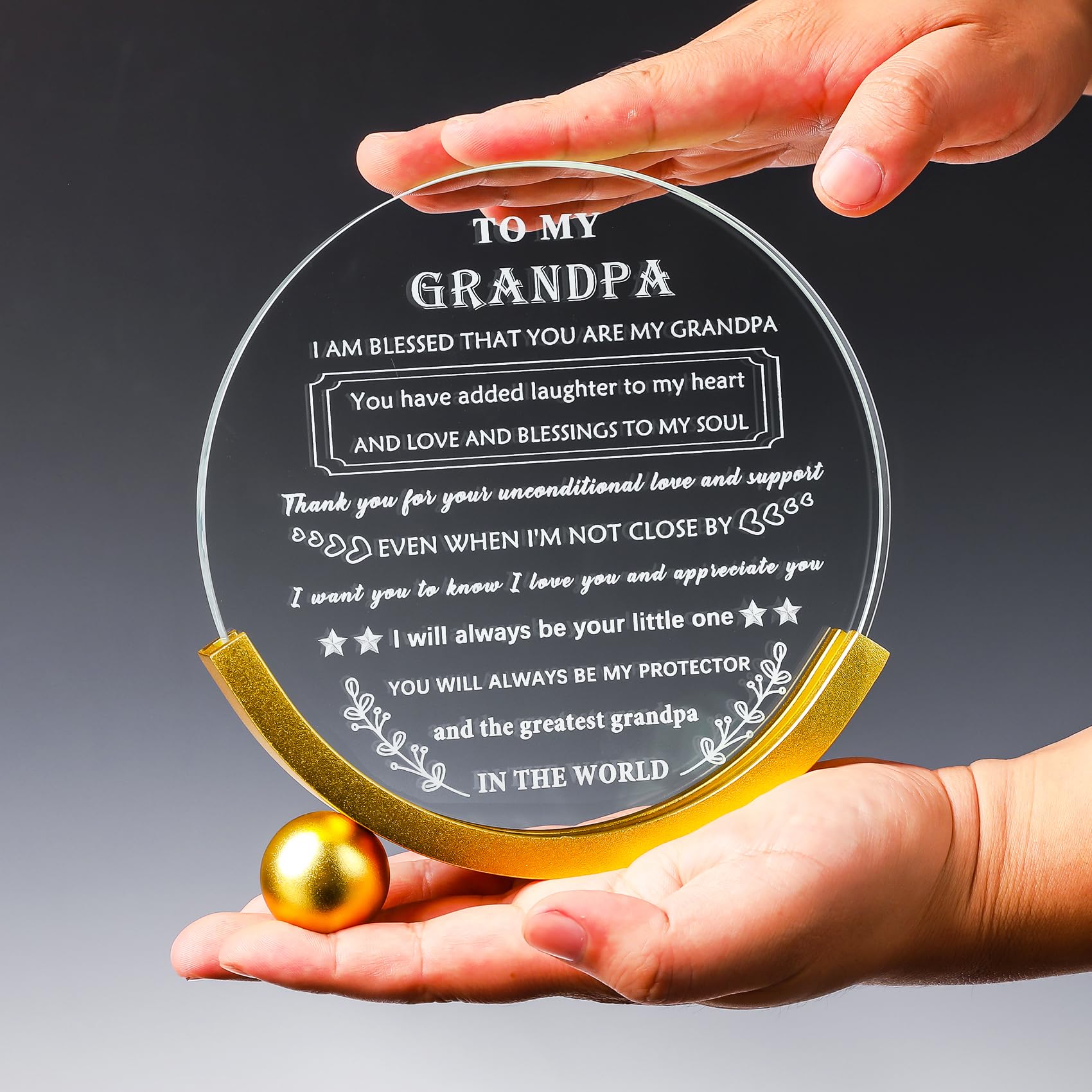 Cadeaux Pour Grand-mère Et Grand-père De La Part De Petits-enfants