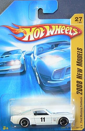 Miniatura 2 de Hot Wheels 2008 027 Nuevos Modelos # 27 Ford Mustang Fastback Blanco escala 164