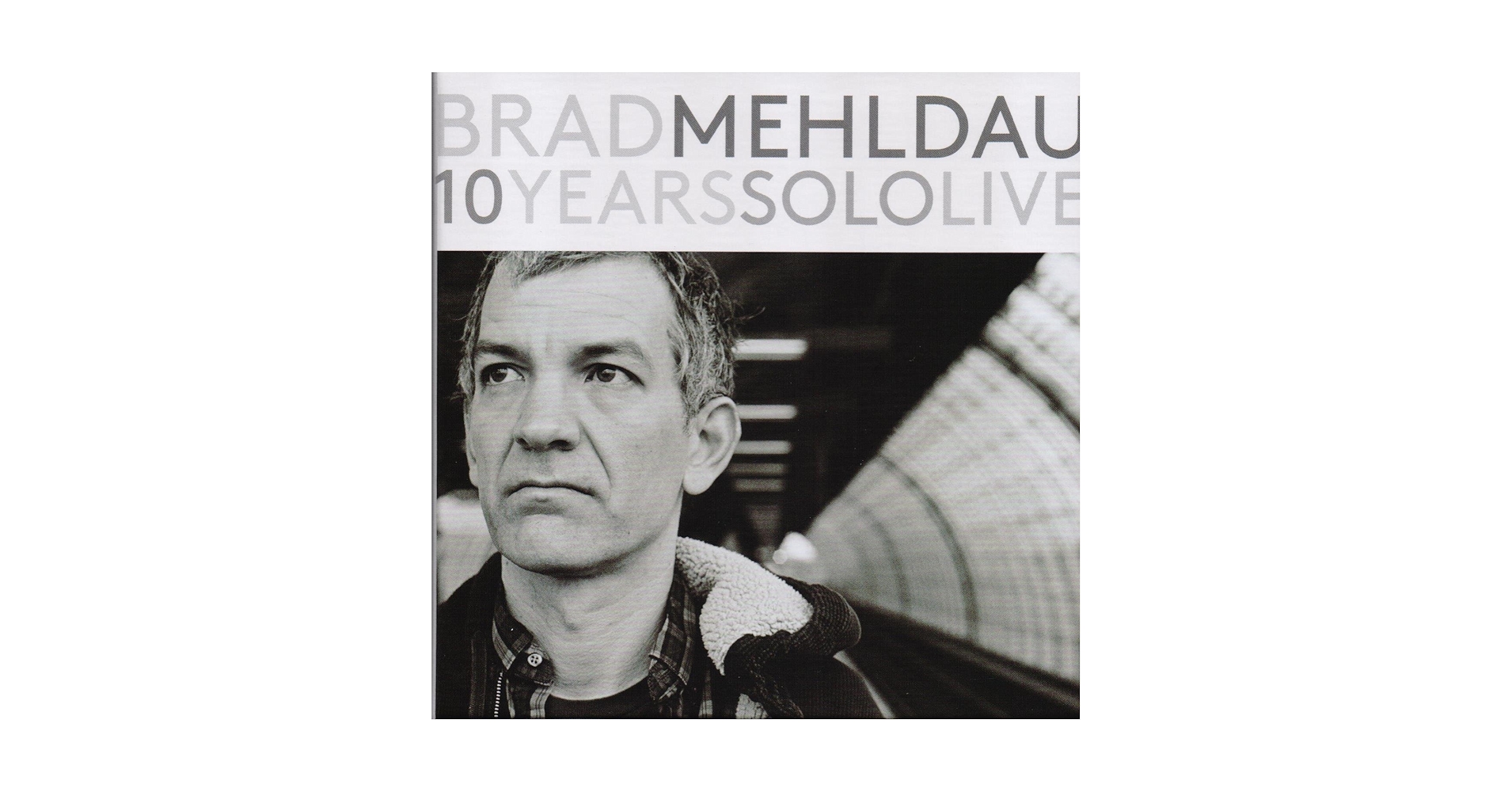 Amazon.com: 10 Years Solo Live: CDs y Vinilo