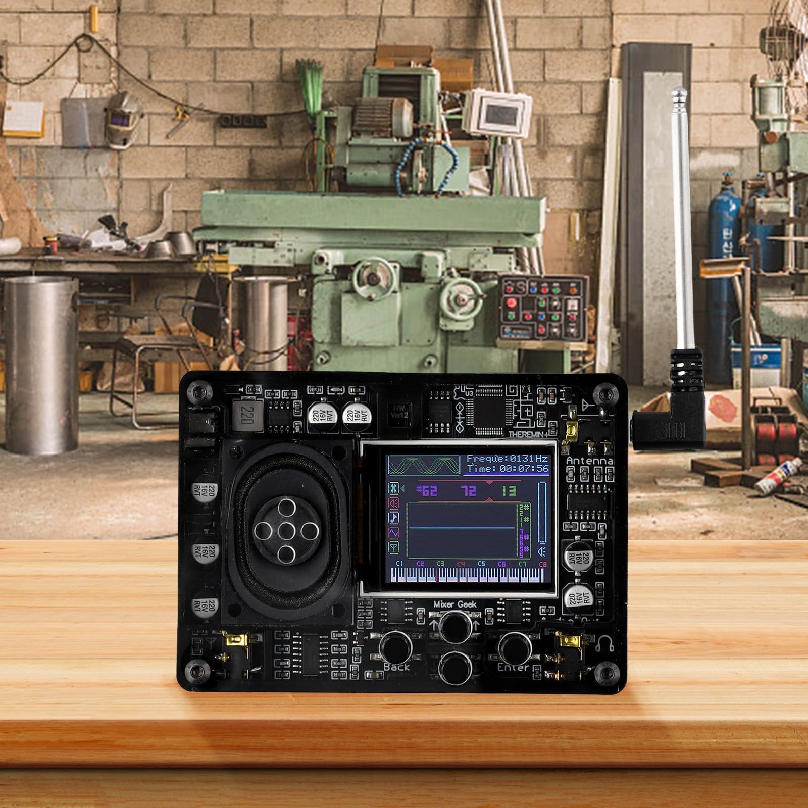 Instrument Musique Rétro 70 Voix Mini Theremin Rétro Avec Écran Couleur - 70 Voix, Interface Type-C - Instrument Électronique Vintage Vintage Music Synth With Display