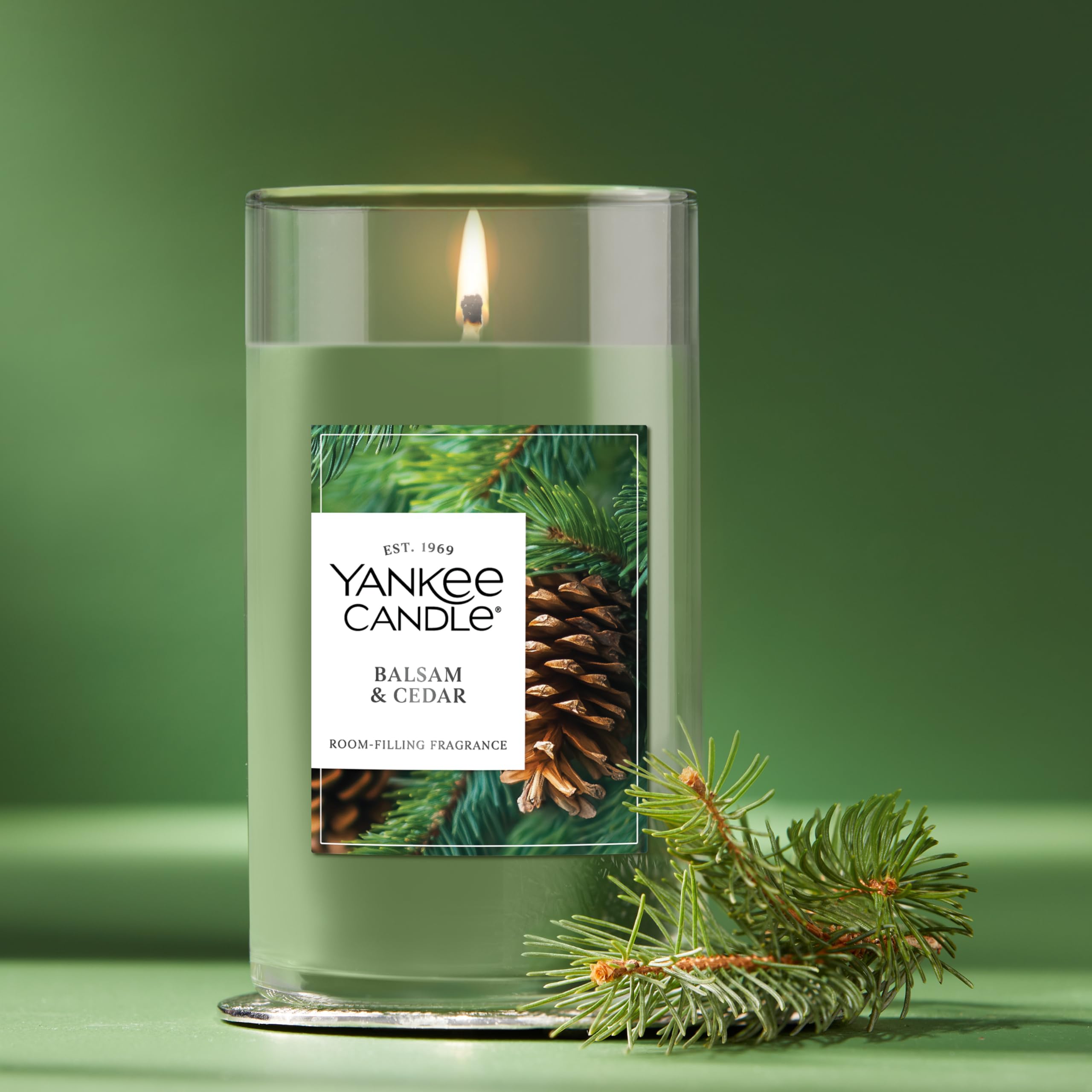 Amazon.com: Yankee Candle Medium Pillar Scented Candle with up to
