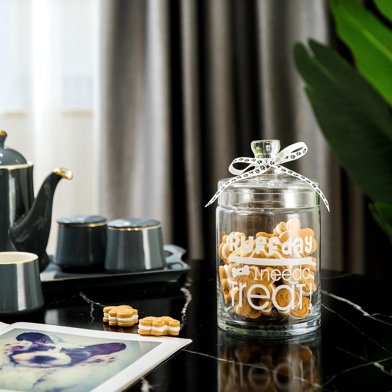 Diamond Star Set of 3 Dog Treat Glass Apothecary Jars Elegant Storage Jar with Lid, Decorative Wedding Candy Organizer Canisters Home Decor Centerpieces (H: 5.9"/7.5"/9.8" D:4.3")