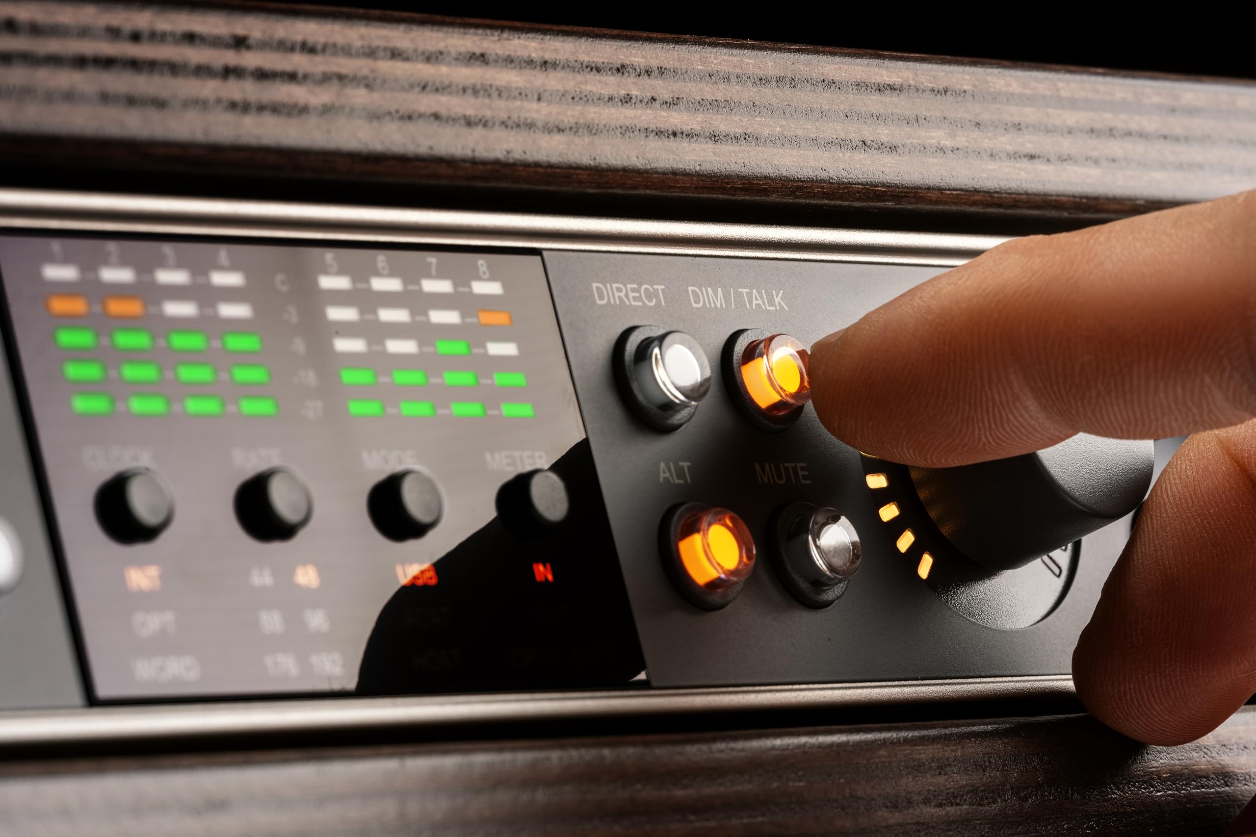 Universal Audio Volt 876 24x28 USB-Audio-Schnittstelle