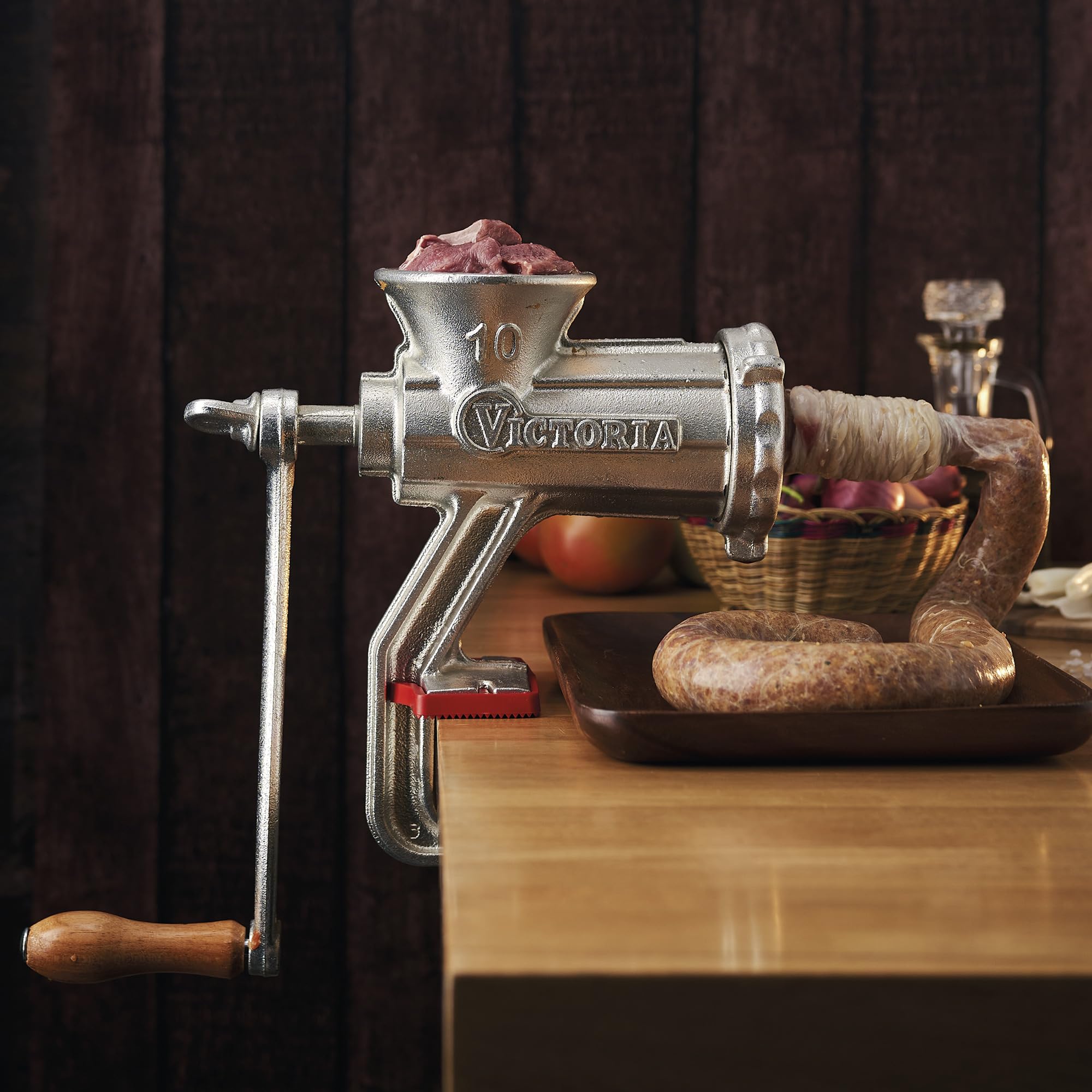 Victoria Picadora Trituradora de Carne Manual, Embutidora Salchichas, Chorizo, Máquina para Picar Carne para Embutidos, Hierro Fundido, Número 10, Meat Grinder con Abrazadera para Mesa