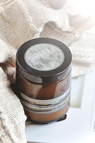 Miniatura 7 de Vela de bienestar para aromaterapia con pachulí de lavanda de 8 oz  34 horas de quemadura  Cera de coco y aceites esenciales reales  Hecho a mano