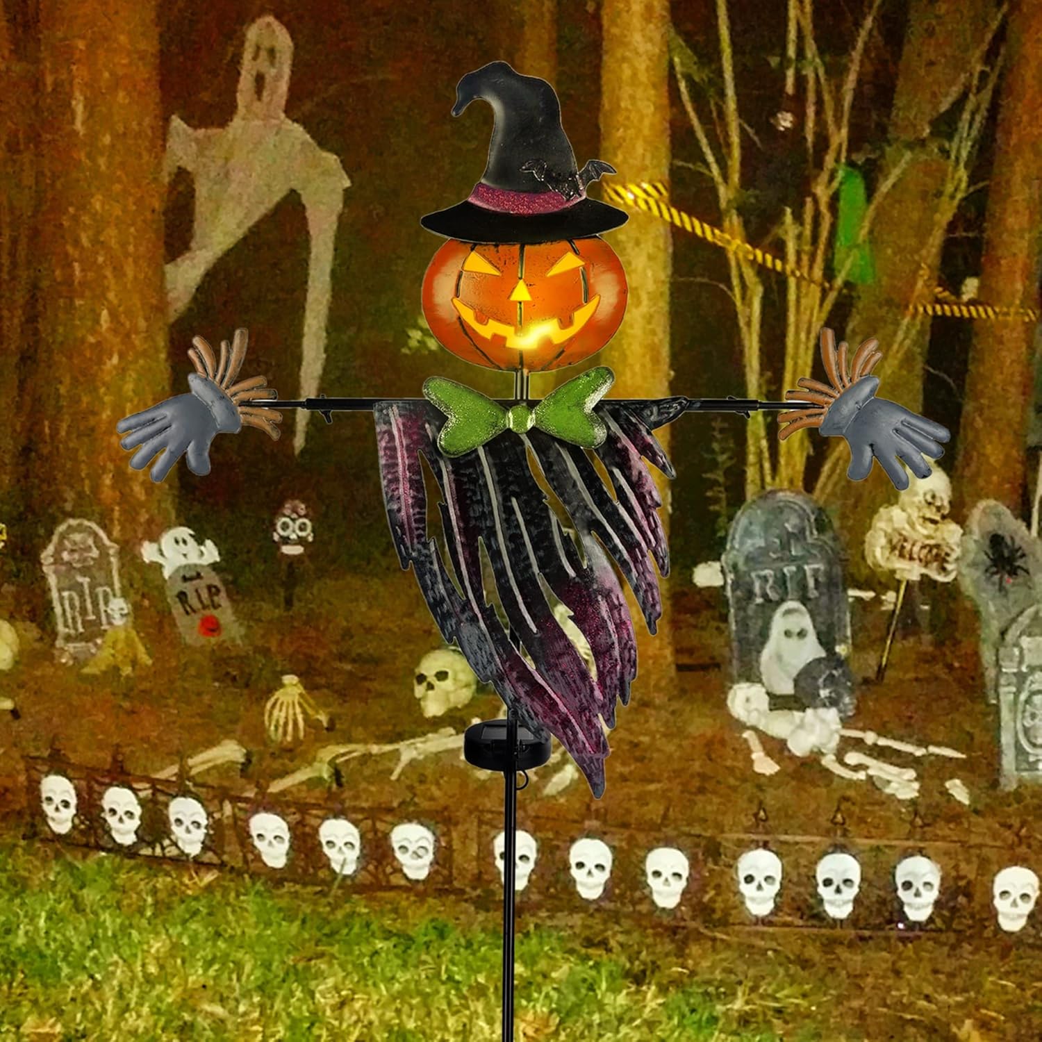 Solar Halloween Yard Decorations, Outdoor LED Solar Powered Pumpkin Ghost Stakes Halloween Outdoor Decorations, Metal Garden Stakes Lawn Yard Ornament