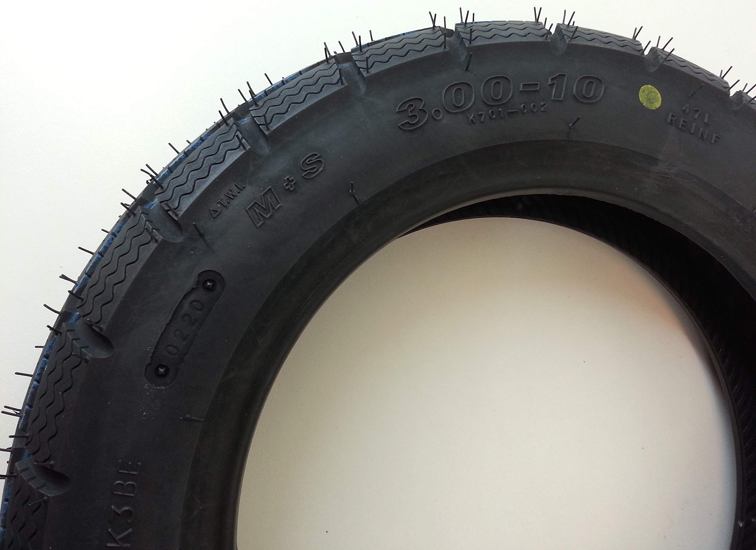 1 Copertone pneumatico 3.00-10 47L M+S tubeless rinf. compatibile con vespa 50-125 a marce