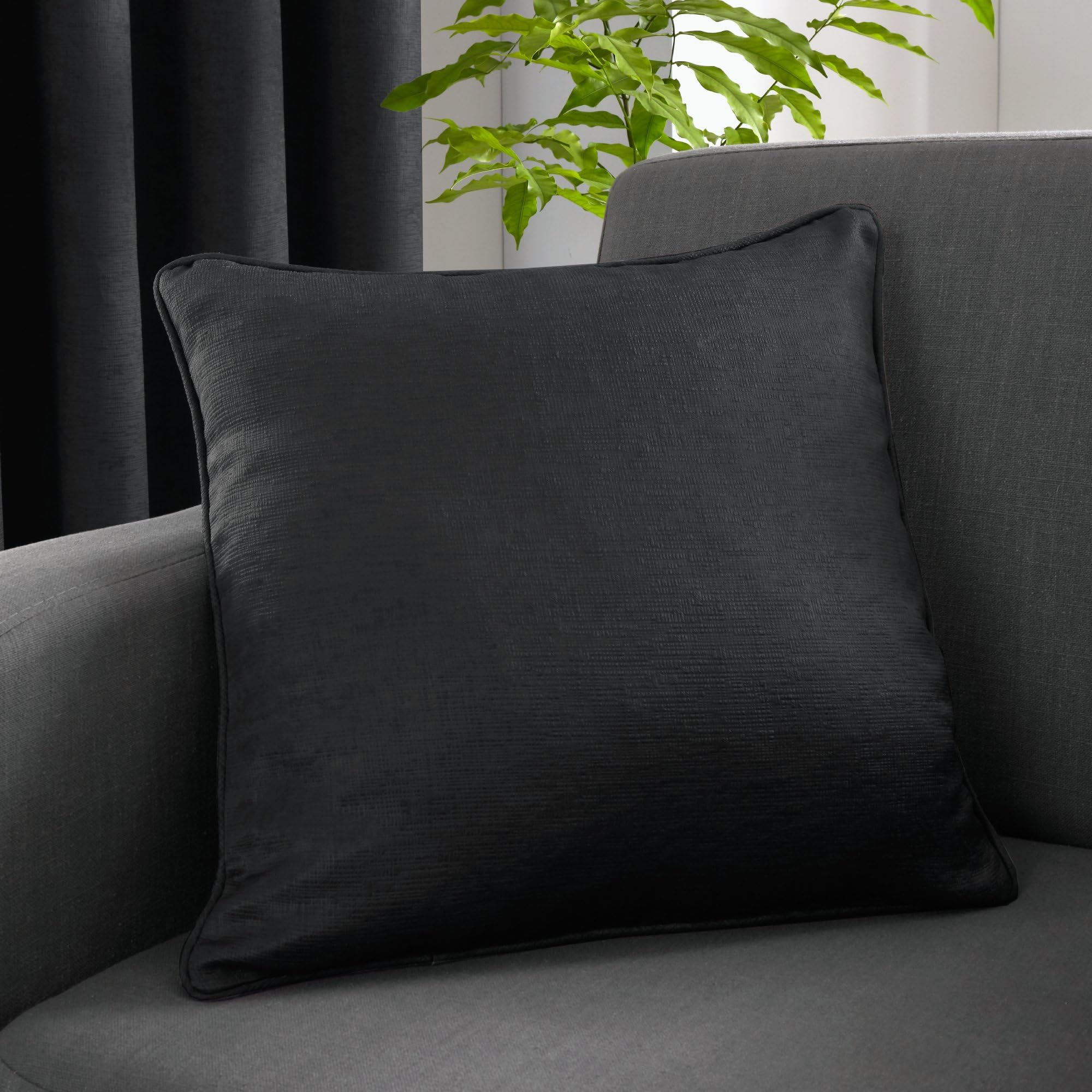 Strata Square Cushion