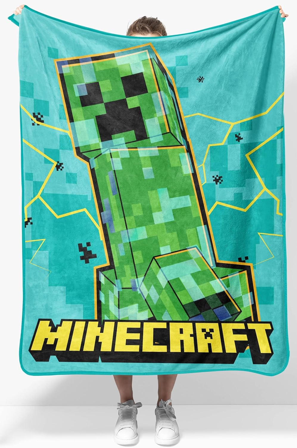 Jay Franco Kids Plush Throw Blanket – Soft & Cozy Fleece Throw for Bedroom & Couch Décor, Official Licensed Product, Teal - Minecraft, 40x50 - Travel Blanket