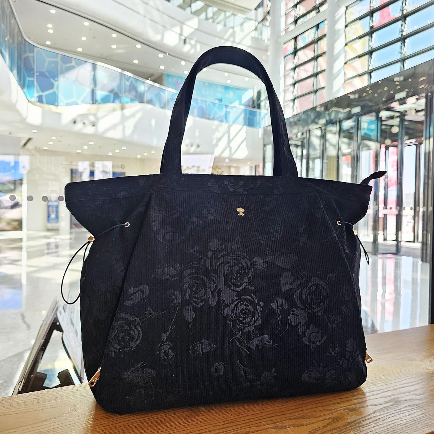 ESVAN Corduroy Yoga Tote Bag Gifts for Women Drawstring Yoga Mat Bag for Office Workout Travel Carryall Pilates Gym - Image 2