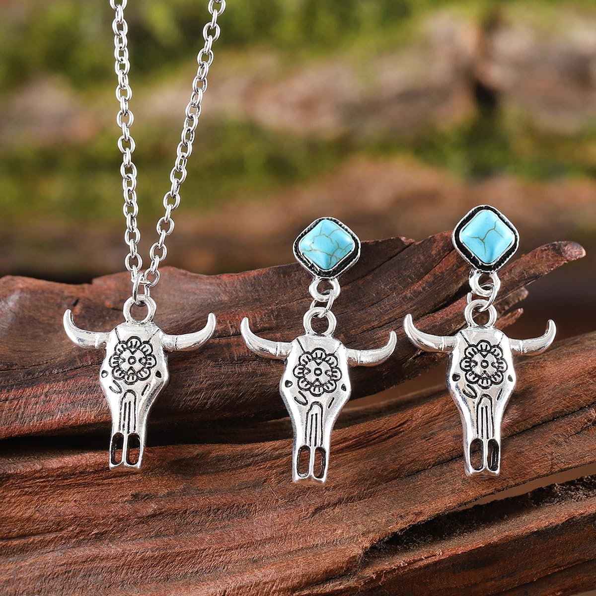 Western Jewelry For Women Cowgirl Bohemian Turquoise Jewelry Set Turquoise Pendant Choker Necklace Bracelet Drop Dangle Earrings